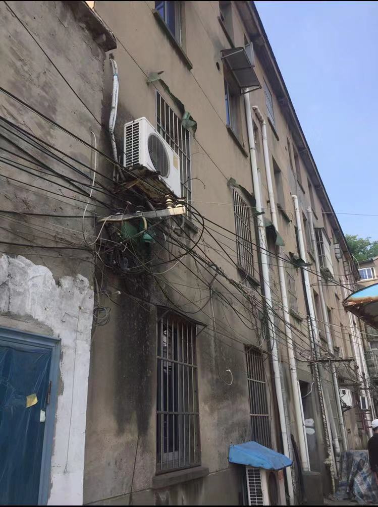 The building Bo Gu and her parents lived in from 1981 to 1989 [Bo Gu/Al Jazeera] 
