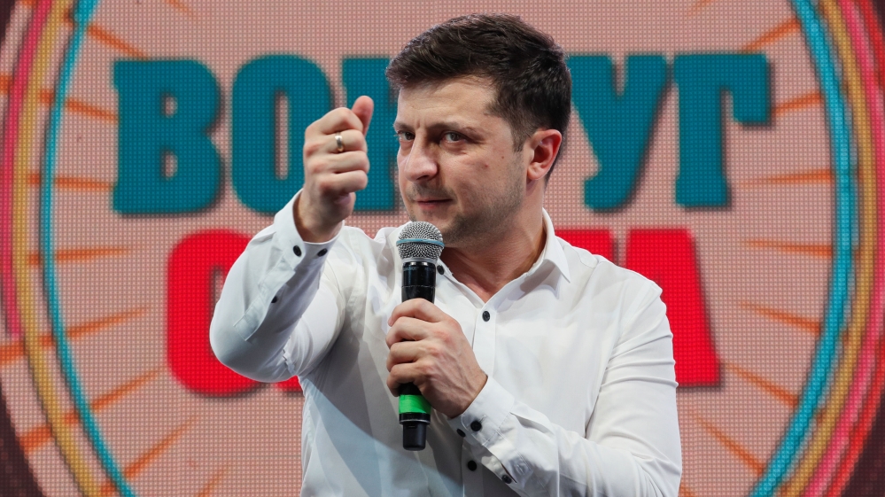 Zelenskyy wants Moscow to return Ukraine's annexed Crimean Peninsula [Valentyn Ogirenko/Reuters]