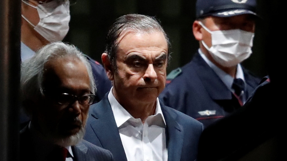 Former Nissan Motor Chariman Carlos Ghosn leaves the Tokyo Detention House in Tokyo, Japan April 25, 2019. REUTERS/Issei Kato
