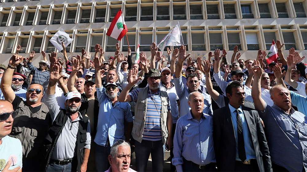 Lebanese Soliders protesting
