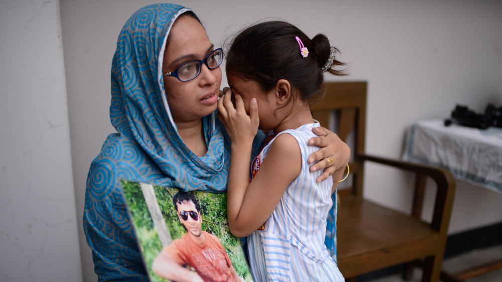 Bangladesh Mayer Daak families of missing 