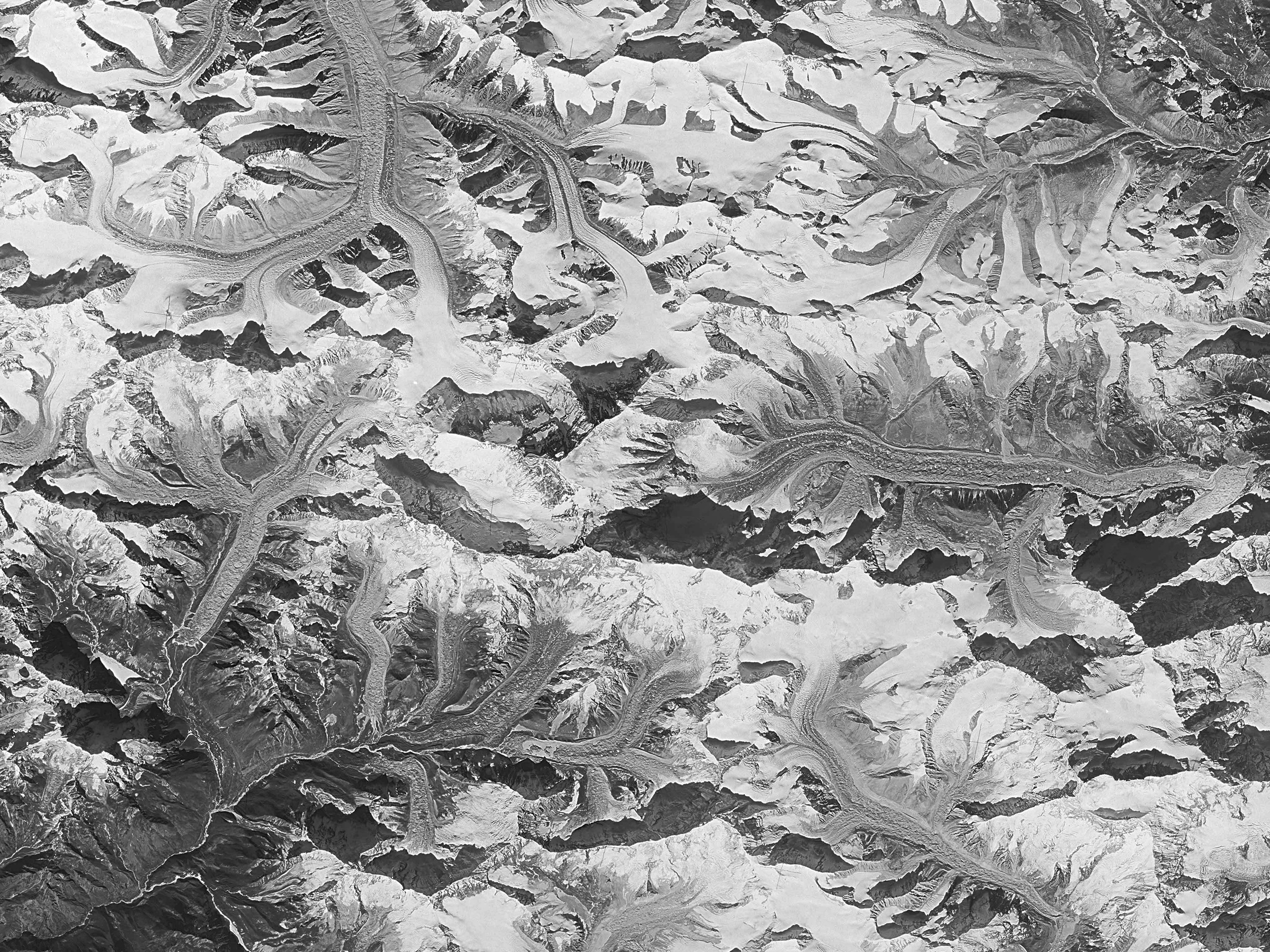 This January 3, 1976, photo made by the National Reconnaissance Office shows Mount Everest at centre. This and other once-classified Cold War-era spy satellite images are showing scientists that glaciers on the Himalayas are now melting about twice as fast as they used to.