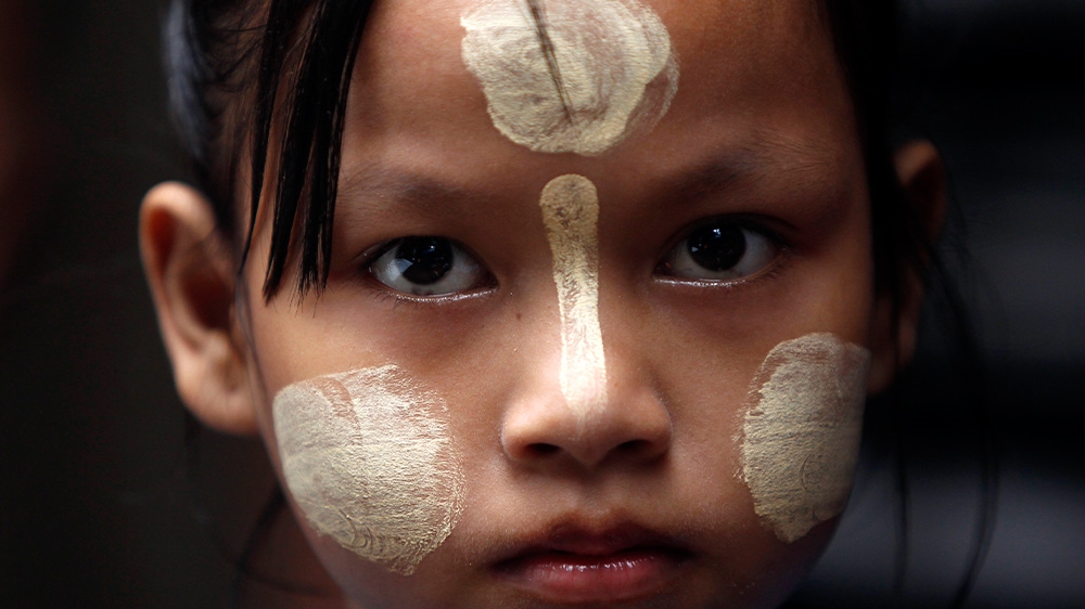 Thailand Mae La refugee girl