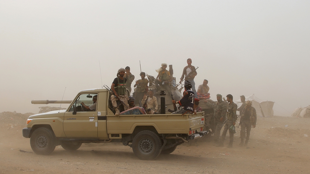 Members of UAE-backed southern Yemeni separatist forces are seen during clashes with government forces in Aden, Yemen August 10, 2019. REUTERS/Fawaz Salman
