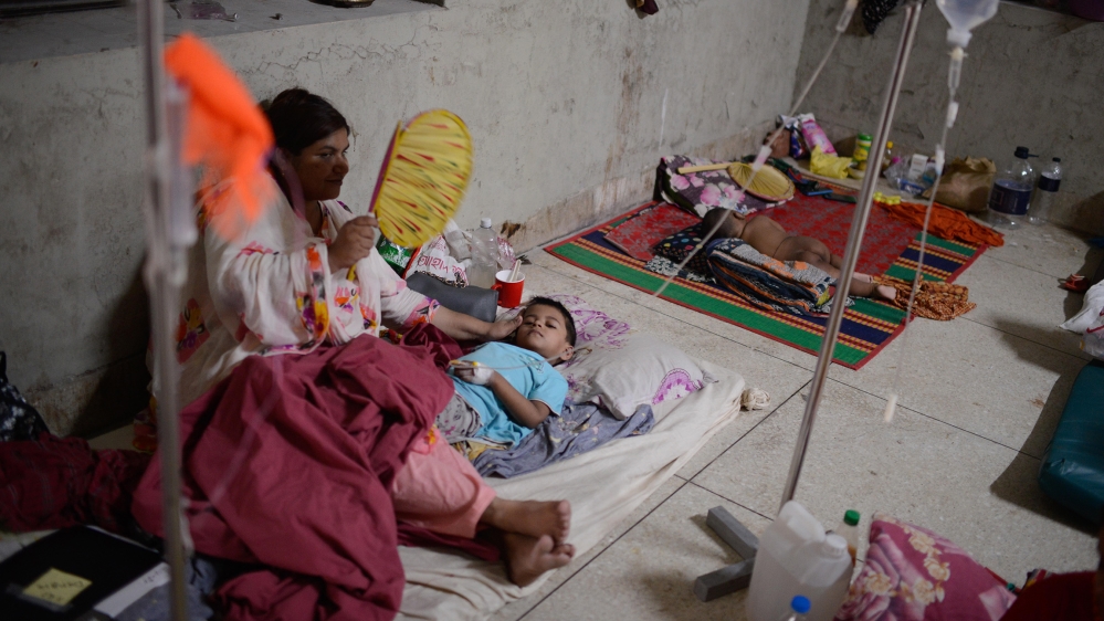Dengue in Bangladesh [Mahmud Hossain Opu/Al Jazeera]