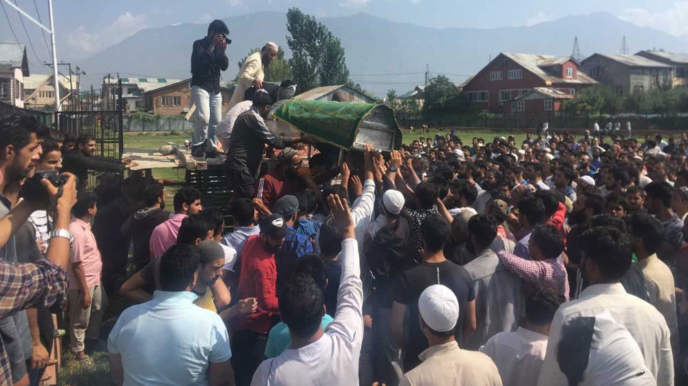 Kashmir young boy death