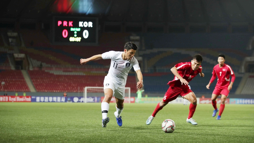Soccer Football - 2022 World Cup Qualifier Round 3 - Group H - South Korea v North Korea - Kim Il Sung Stadium, Pyongyang, North Korea - October 15, 2019 South Korea''s Hwang Hee-chan in action. Pictur