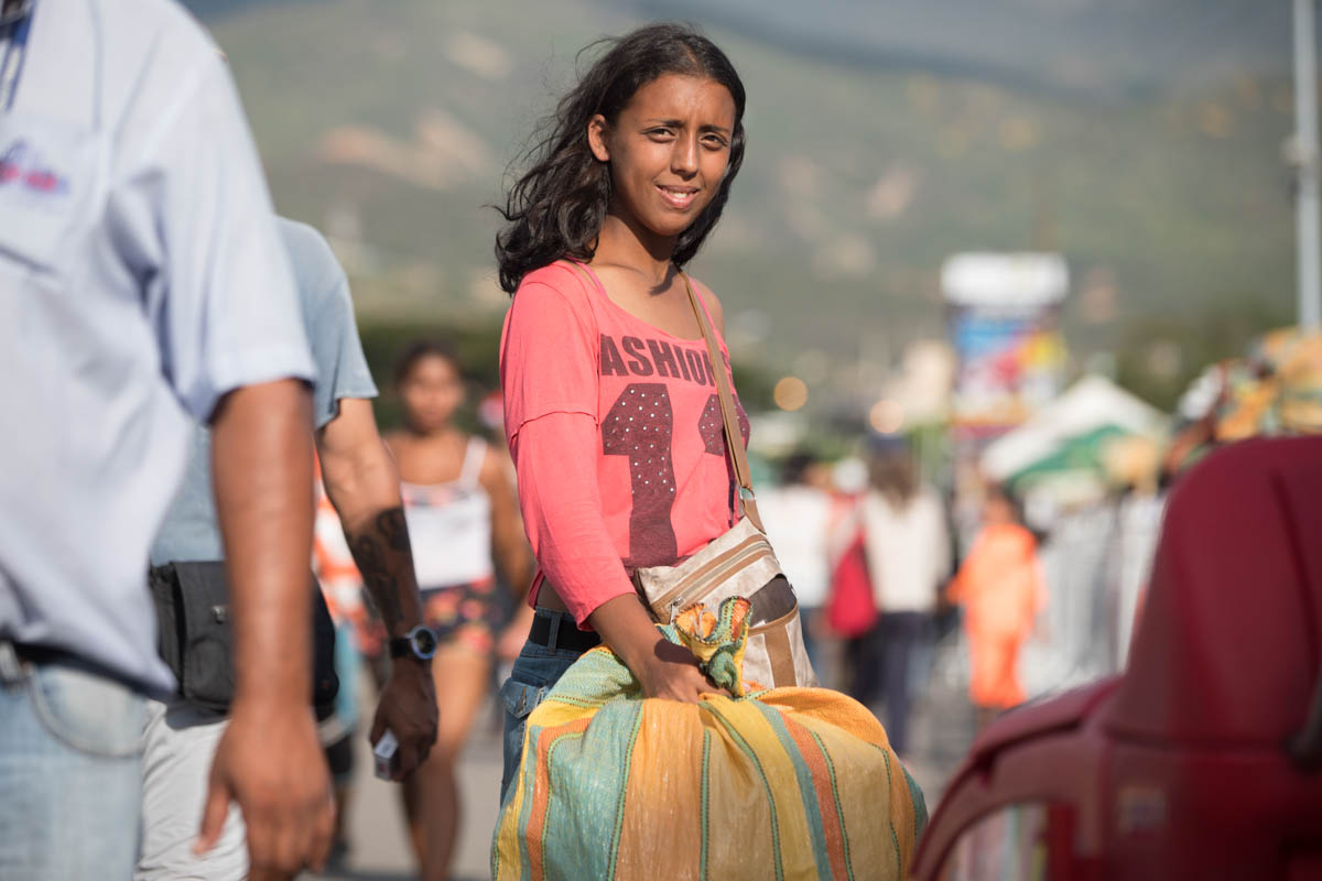 Every few days Marimar crosses the Simon Bolivar International Bridge with plastic bottles she collects in Venezuela to sell across the border in Colombia. “When I come to Cucuta, I have to sleep