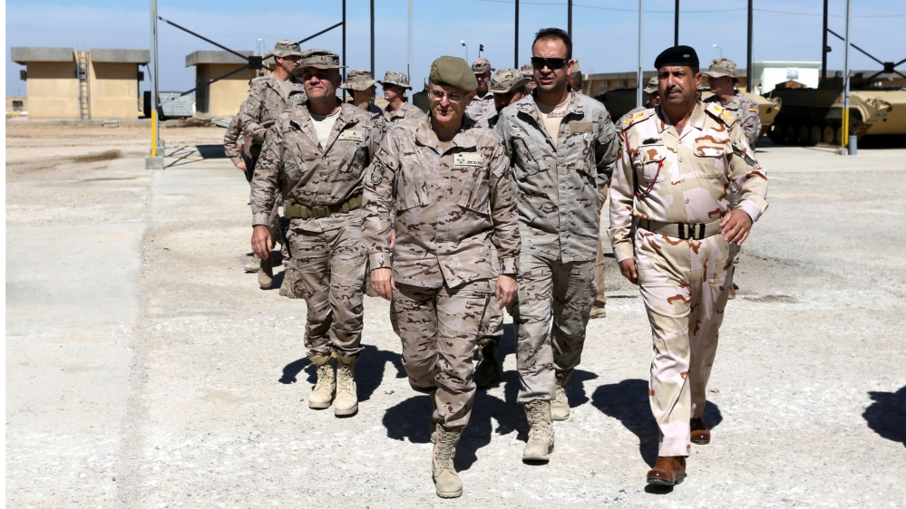 Del Pozo visited NATO training facilities in Besmaya where the NATO