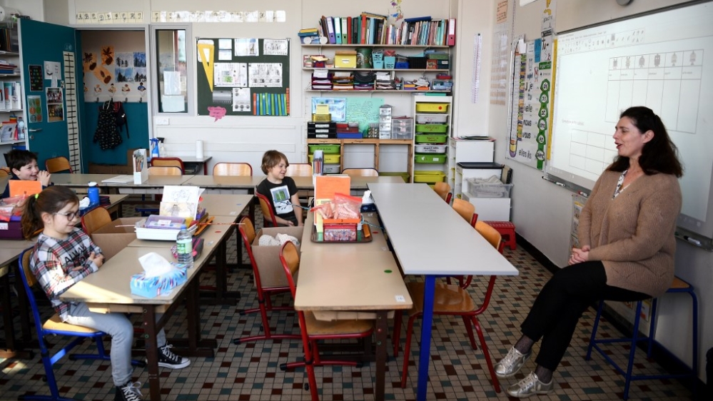 FRANCE -HEALTH-VIRUS-EDUCATION