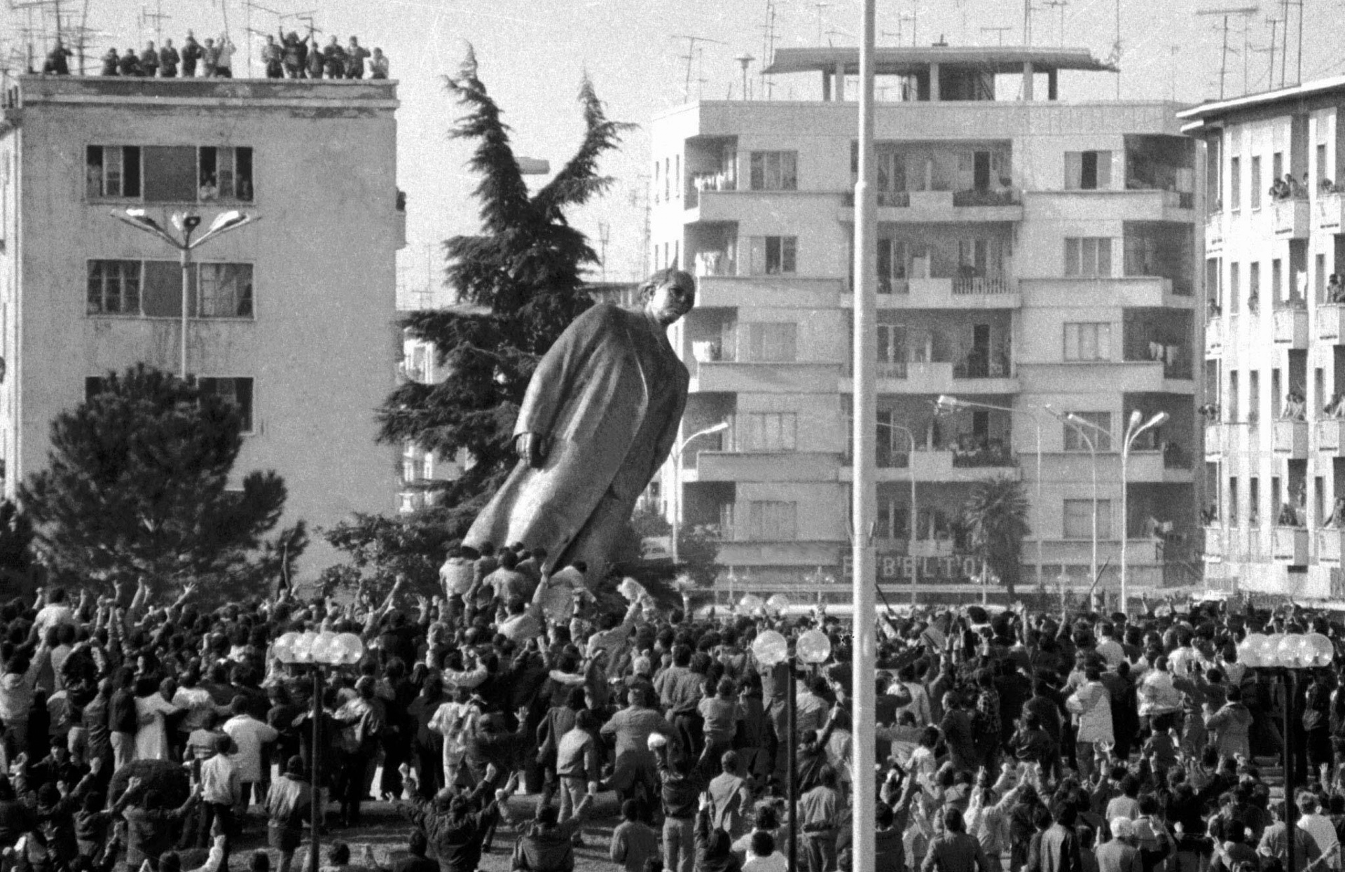 In February 1991, hundreds of Albanians pushed over the bronze statue of Hoxha in Tirana’s central square