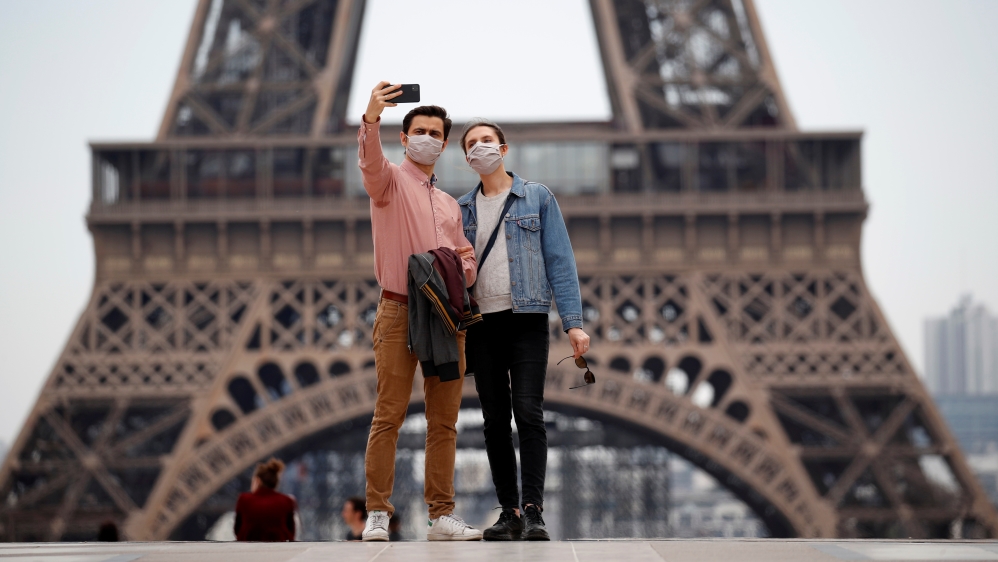Gradual end to a nationwide lockdown due to the coronavirus disease (COVID-19) in Paris