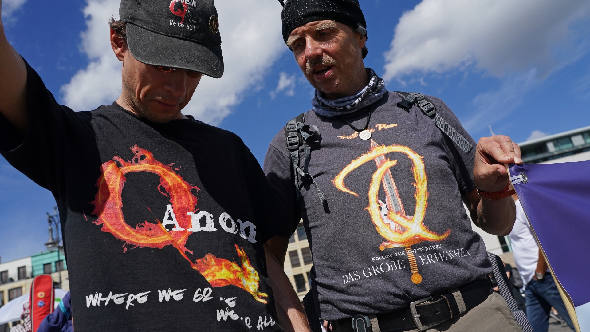 Red Pill essay - Darlena Cunha