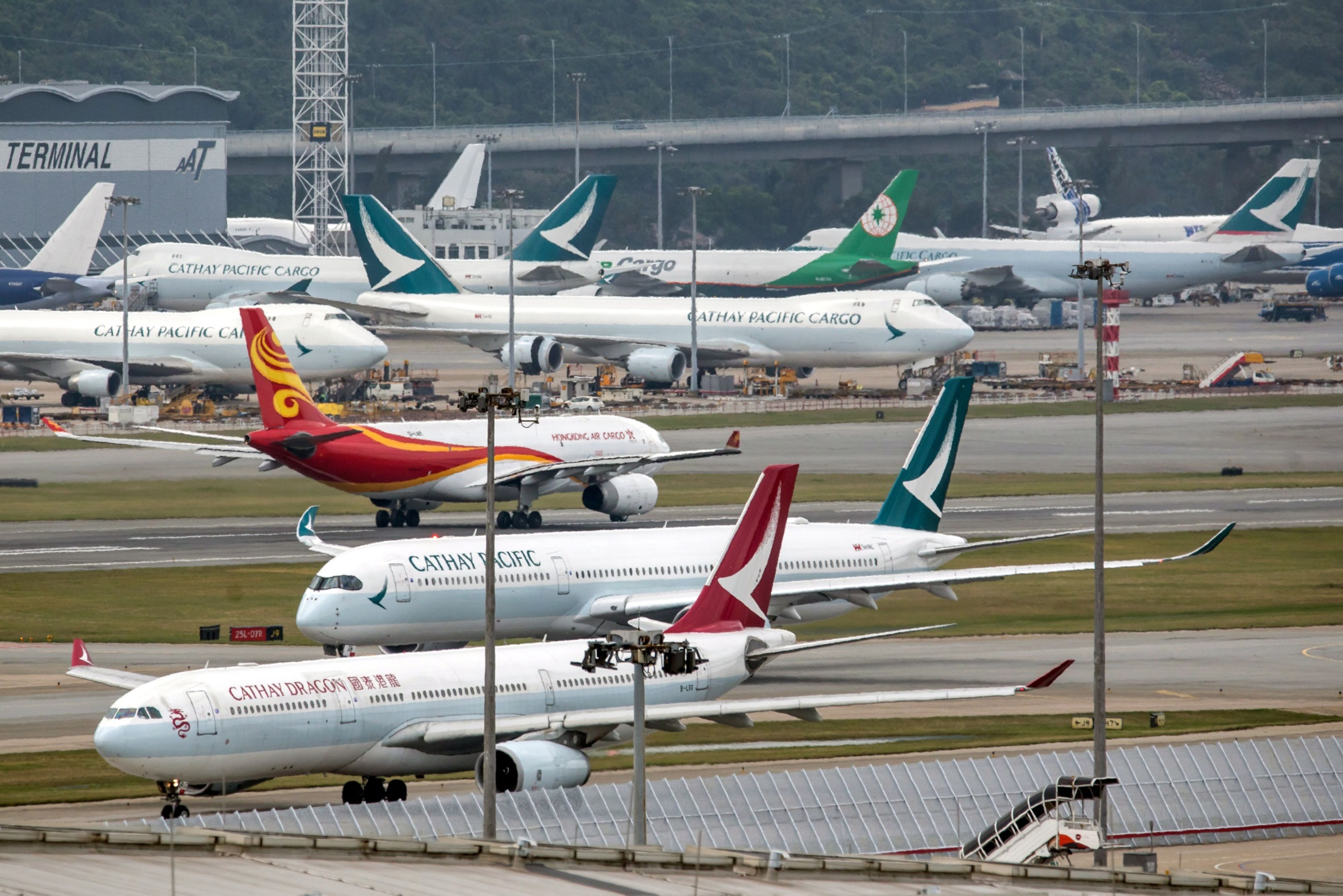 Hong Kong Cathay Express, Dragon