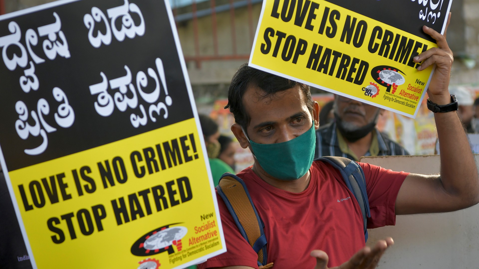India protest against 'love jihad'
