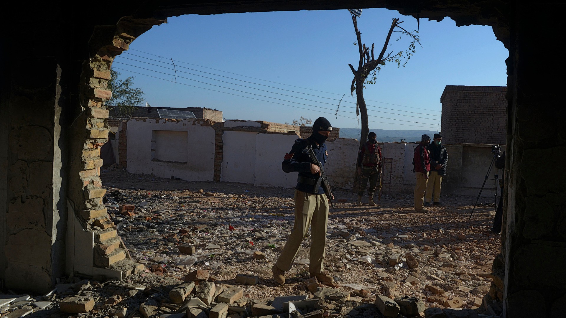 Pakistan Hindu temple damaged