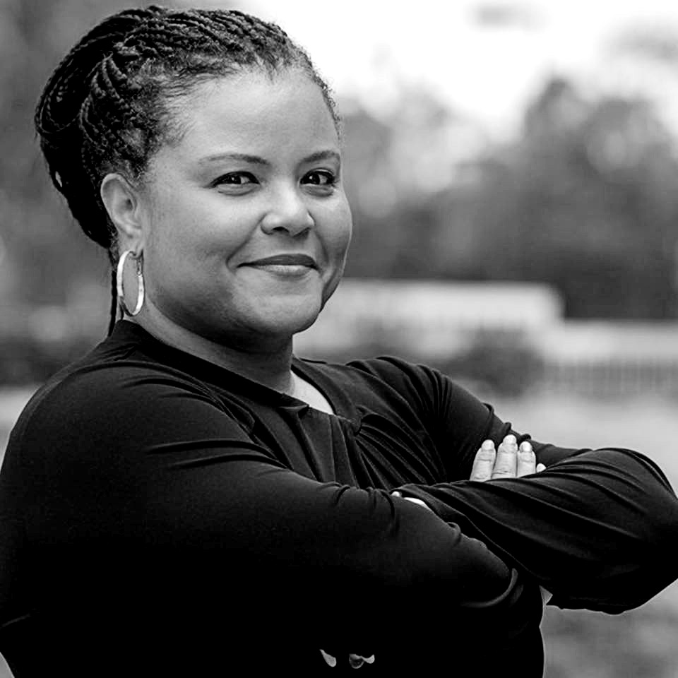 Donna J Nicol