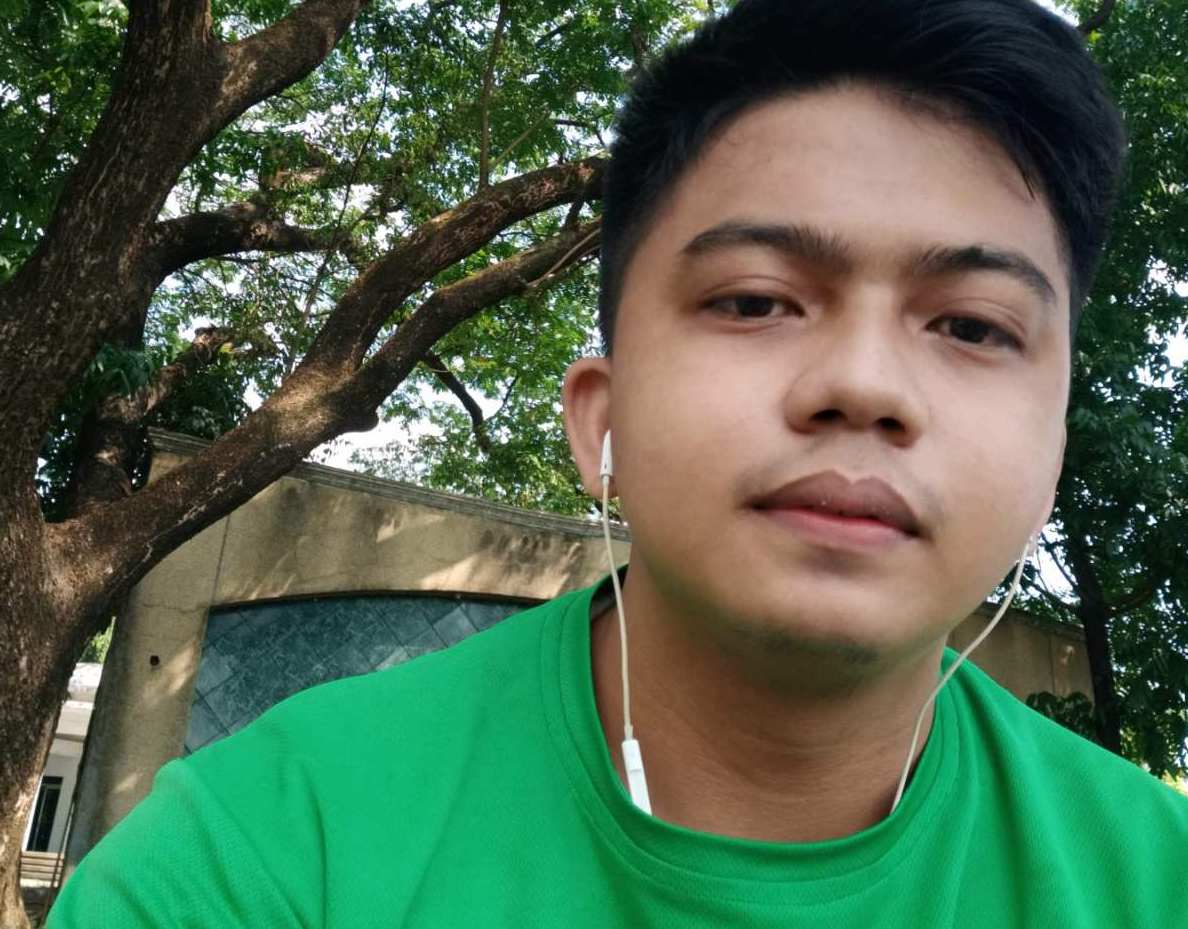Ignacio was studying to become a teacher when financial burdens forced him to drop out and start working [Courtesy of Marvin Ignacio’s Facebook]