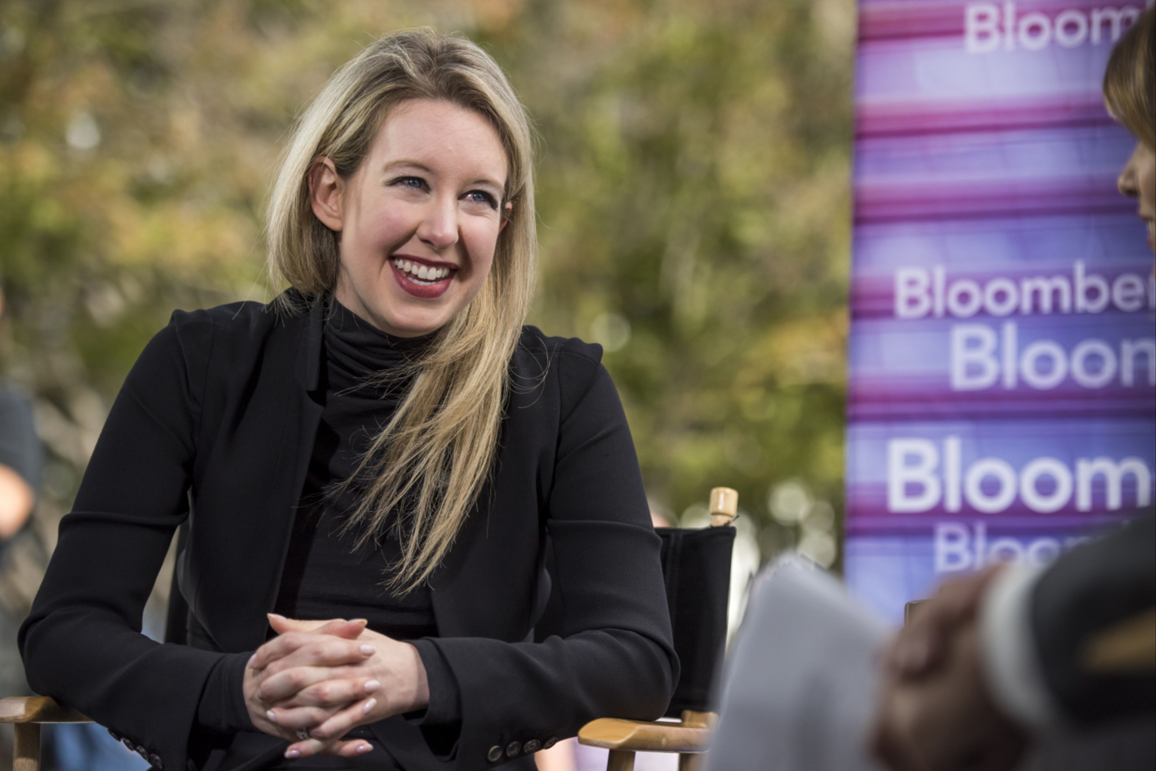 Elizabeth Holmes, who tried to channel Steve Jobs with her working uniform, attracted big name supporters and was feted by investors, but some had begun to ask questions of her company’s so-called revolutionary blood test