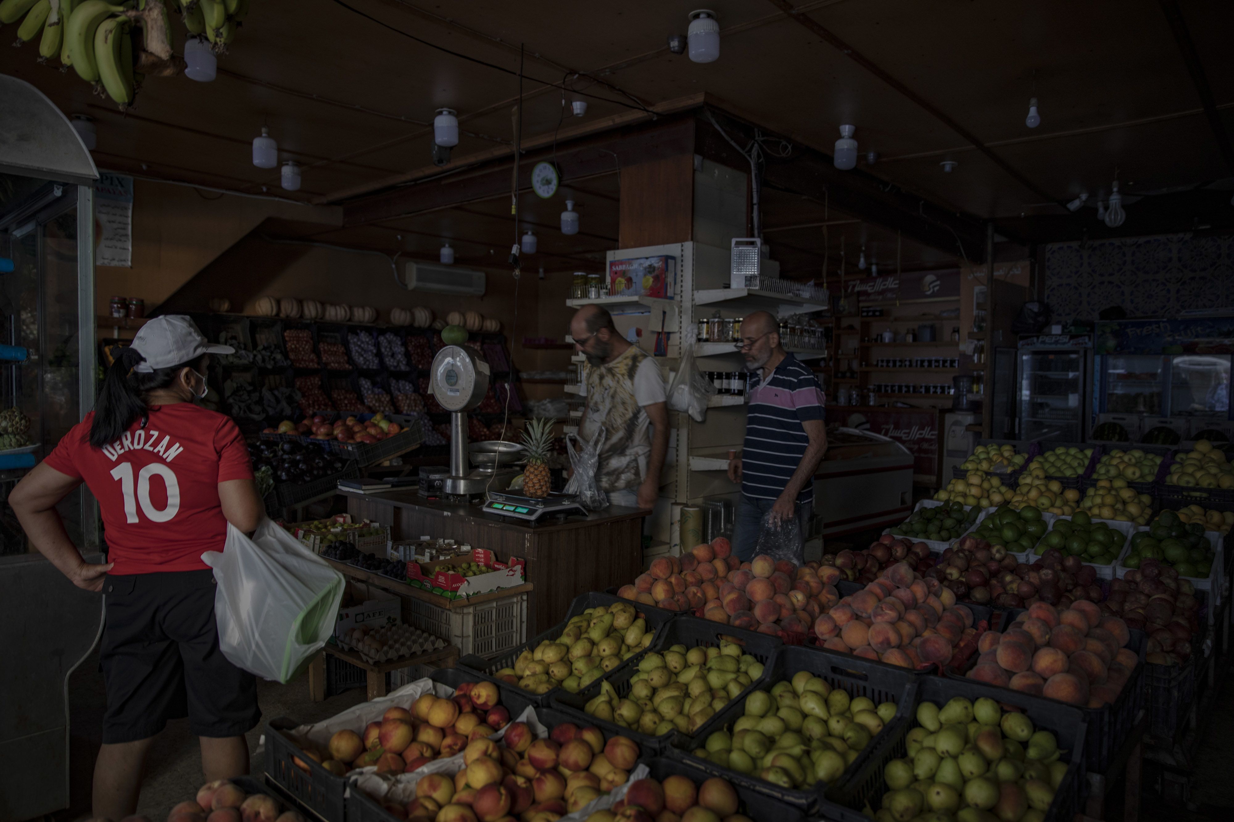Inflation is stubbornly high, but central banks should continue to respond decisively, the International Monetary Fund said on Thursday