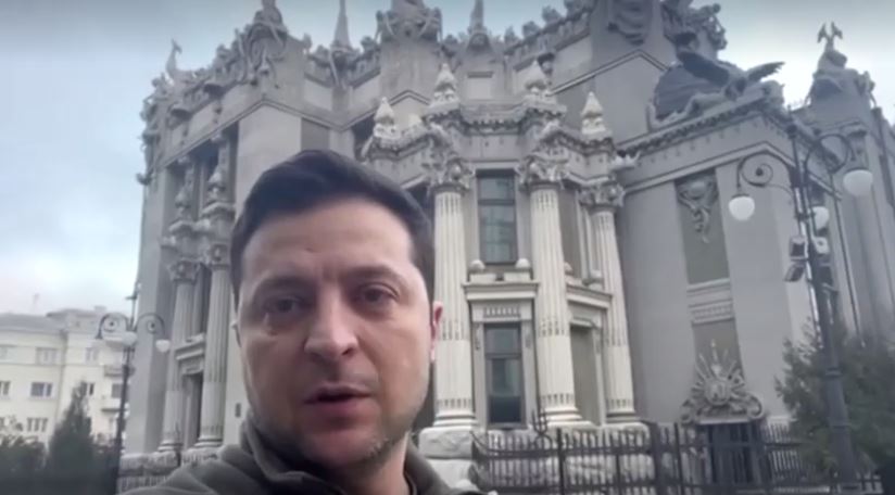 Ukrainian president vows to fight on in Kyiv