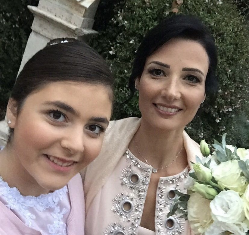 Ariana Papazian with her mother, Delia, who was killed in the Beirut blast on August 4, 2020, courtesy of Ariana Papazian [Al Jazeera]