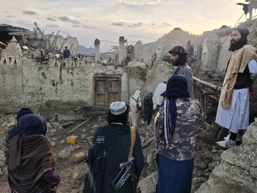 n news agency Bakhtar, Afghans look at destruction caused by an earthquake in the province of Paktika, eastern Afghanistan