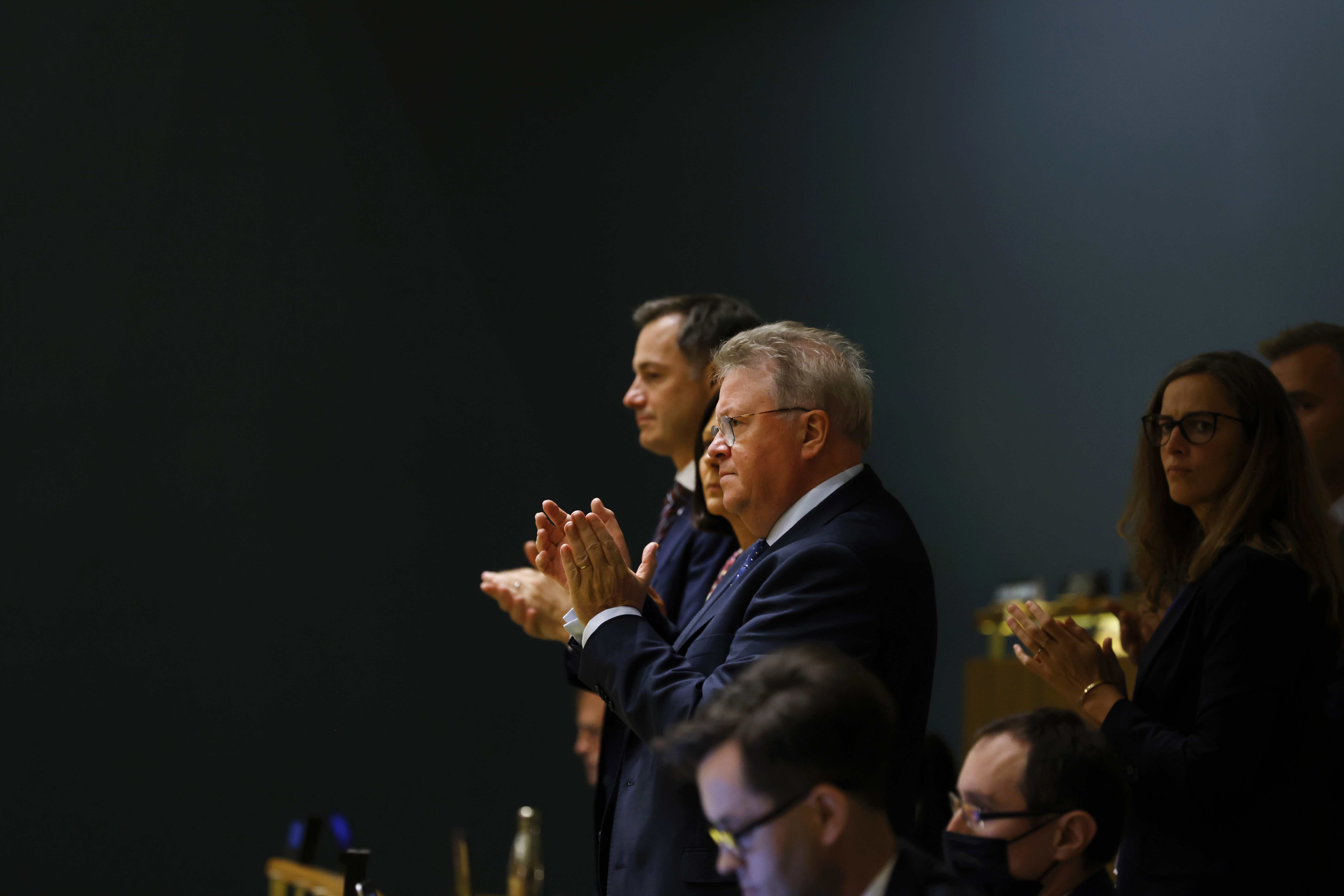 Delegates at the UN standing to give Zelenskyy a standing ovation