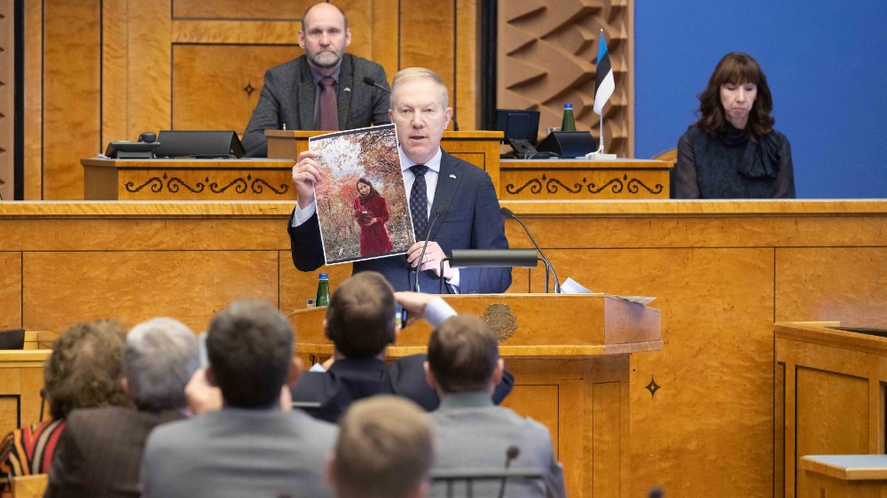 Marko Mihkelson at the discussion of the statement