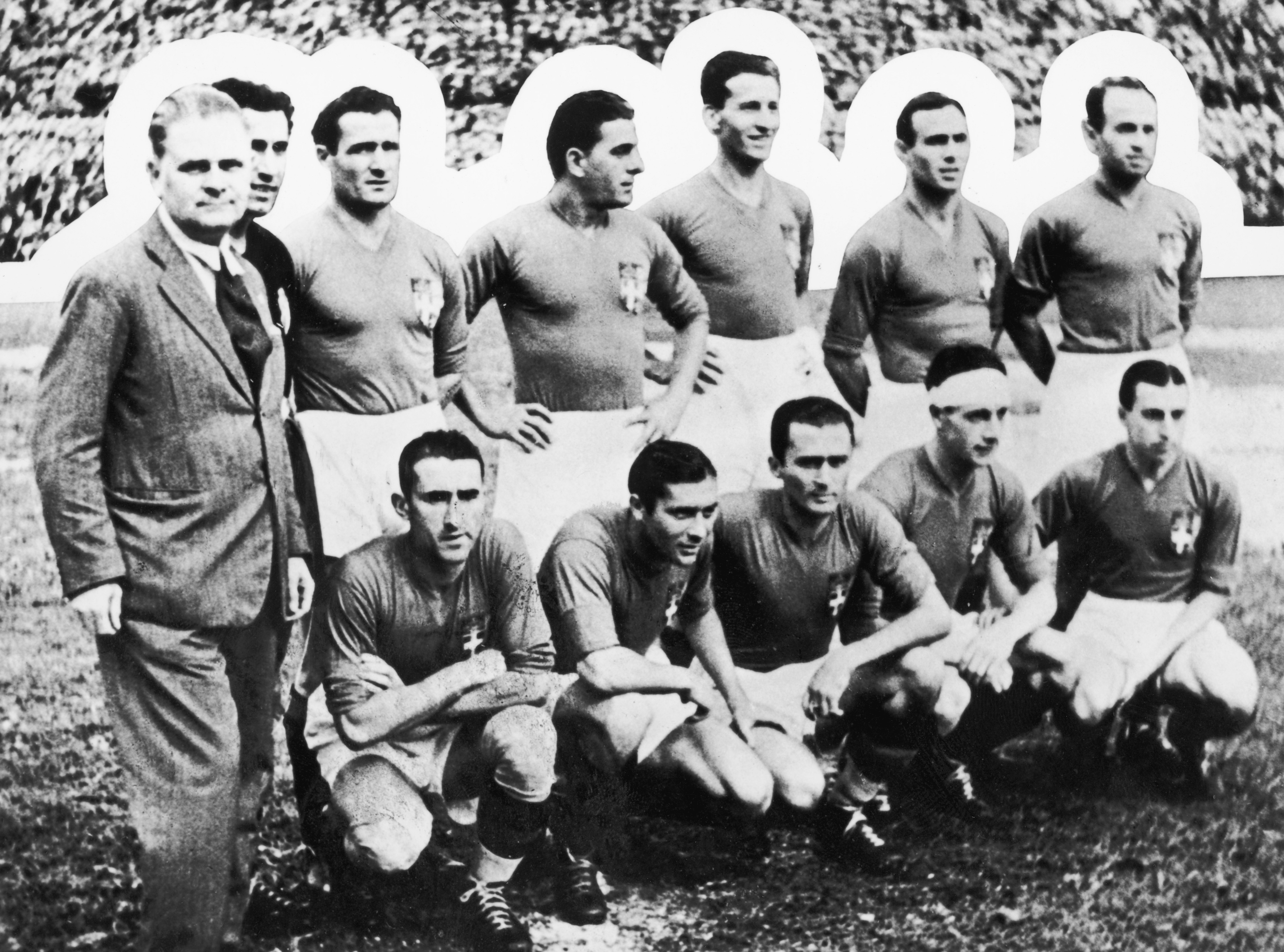 The Italian football team with their coach Vittorio Pozzo before the World Cup final against Czechoslovakia in Rome, June 10, 1934.