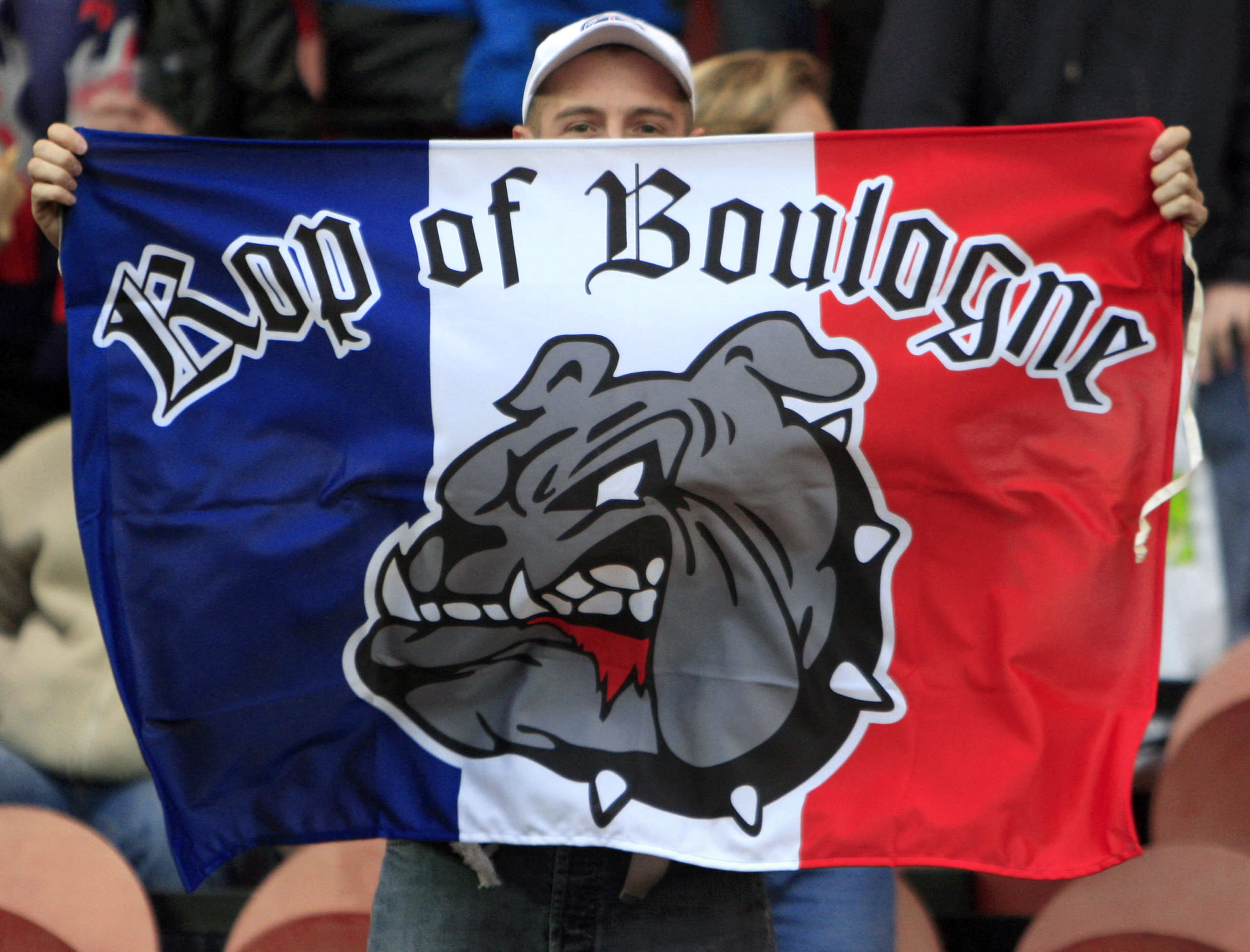 PSG hooligans