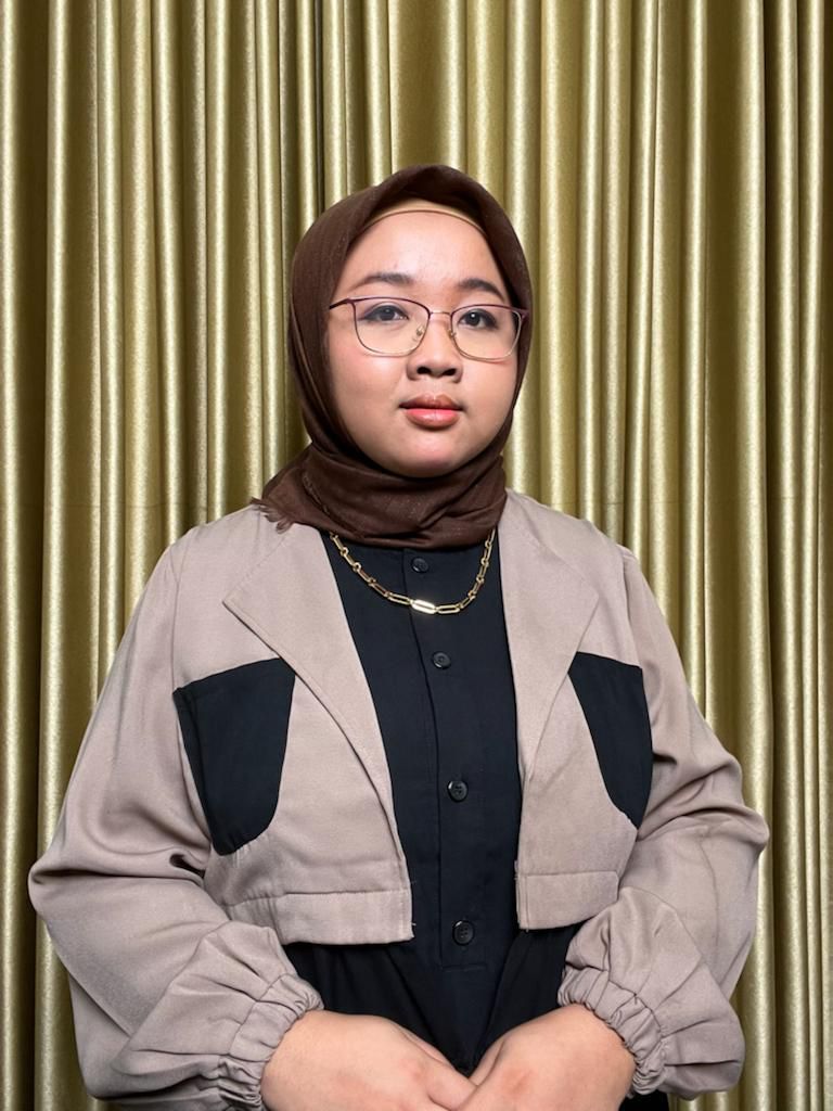 Regi Oktaviana is one of many small business owners in Indonesia who live each day on TikTok [Courtesy of Regi Oktaviana]
