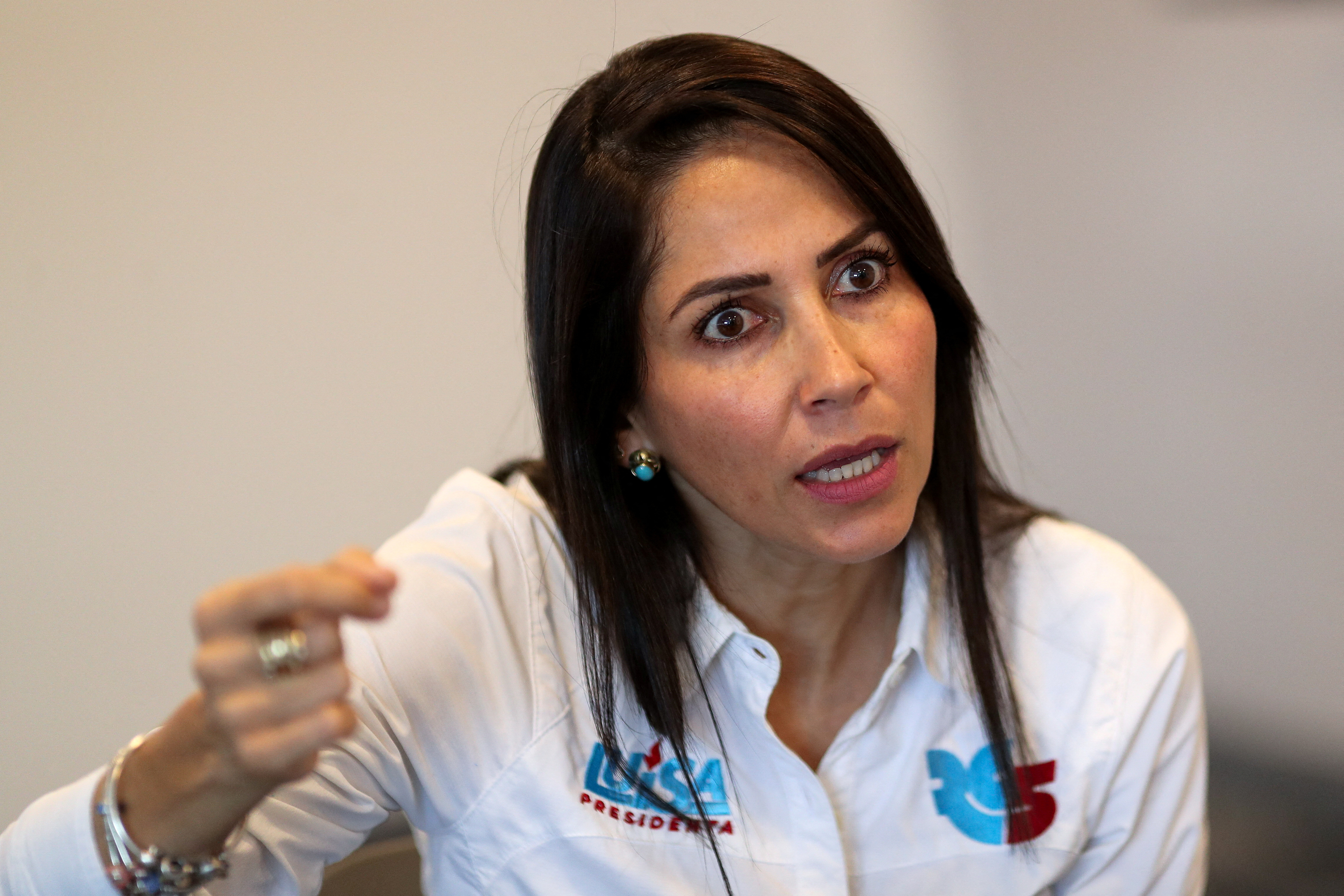 Presidential candidate Luisa González has called for ‘urgent’ change in the wake of Pedro Briones’s death