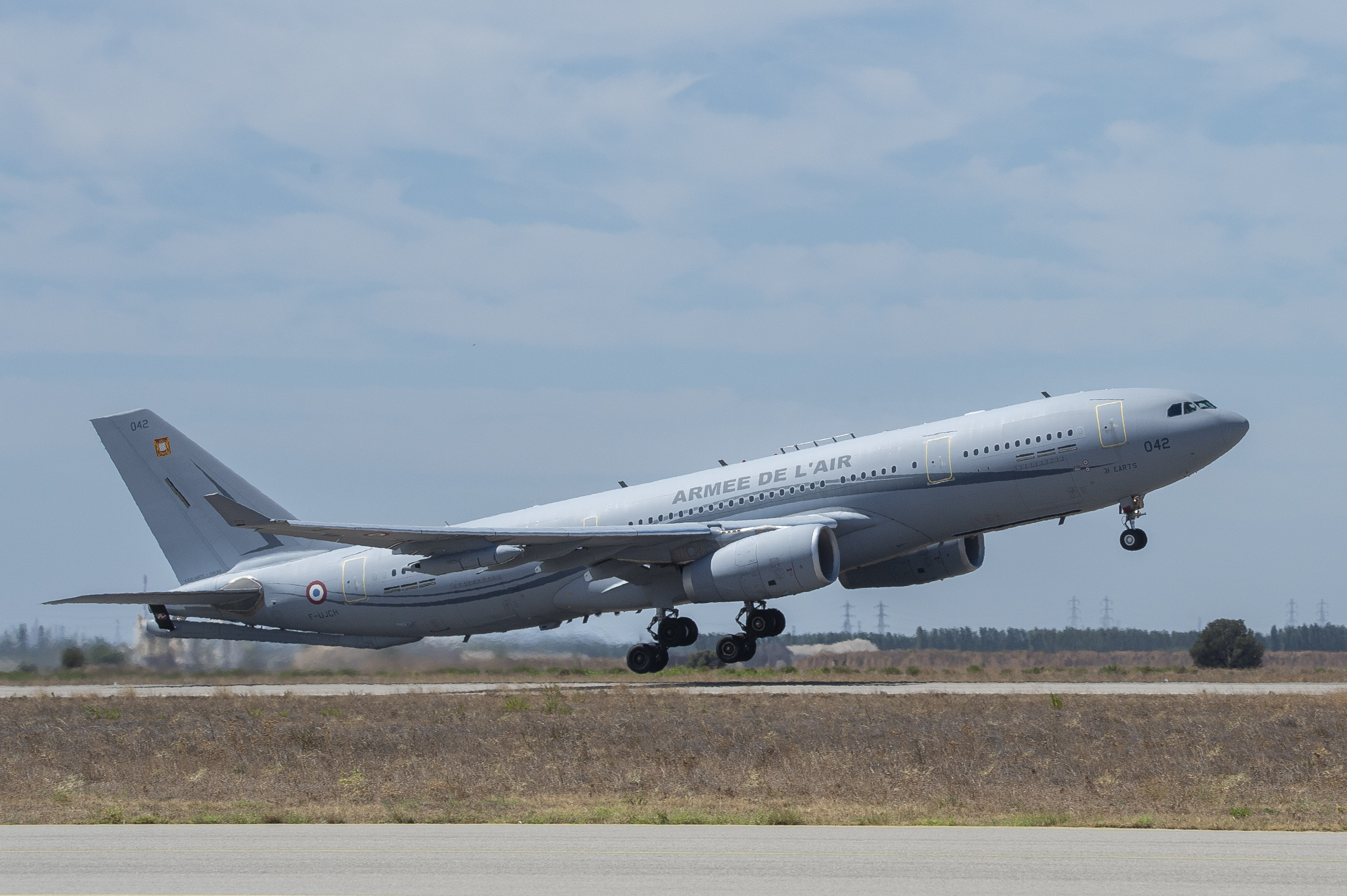 MRTT plane