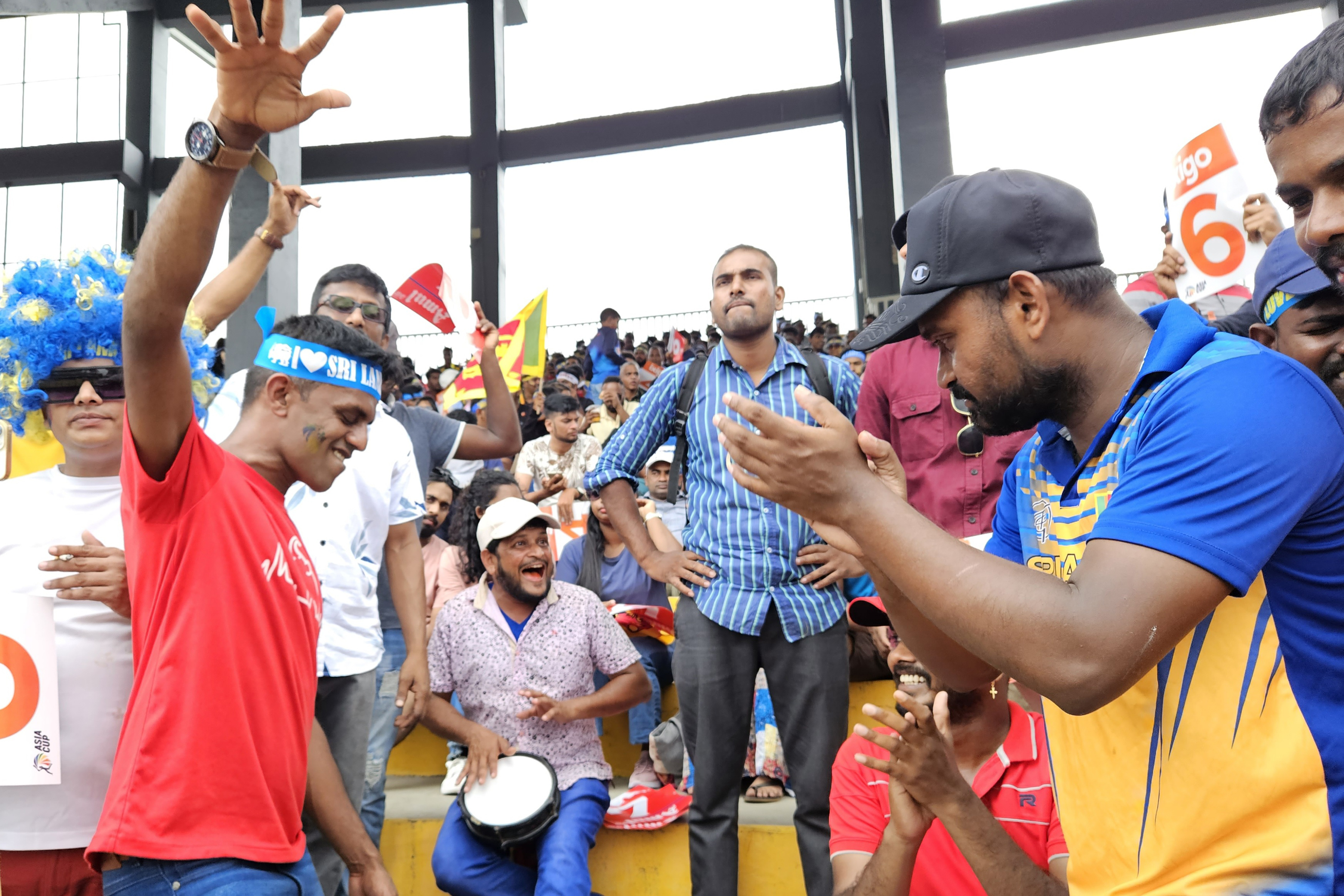 Cricket unites Sri Lanka