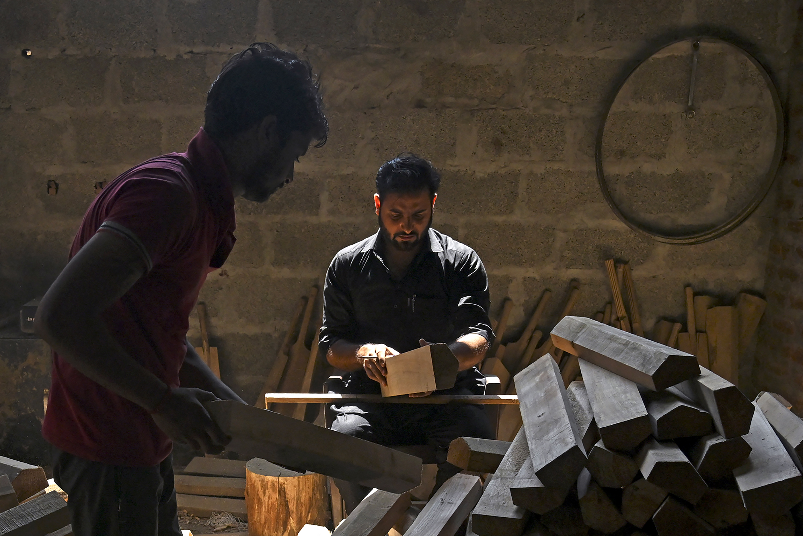 Rampant logging hits Kashmir's cricket batmakers