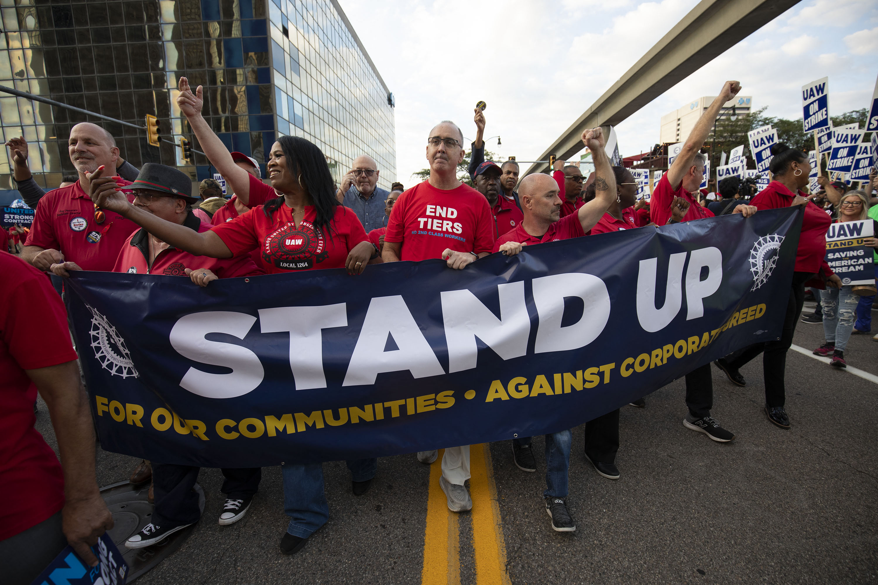 US autoworkers strike