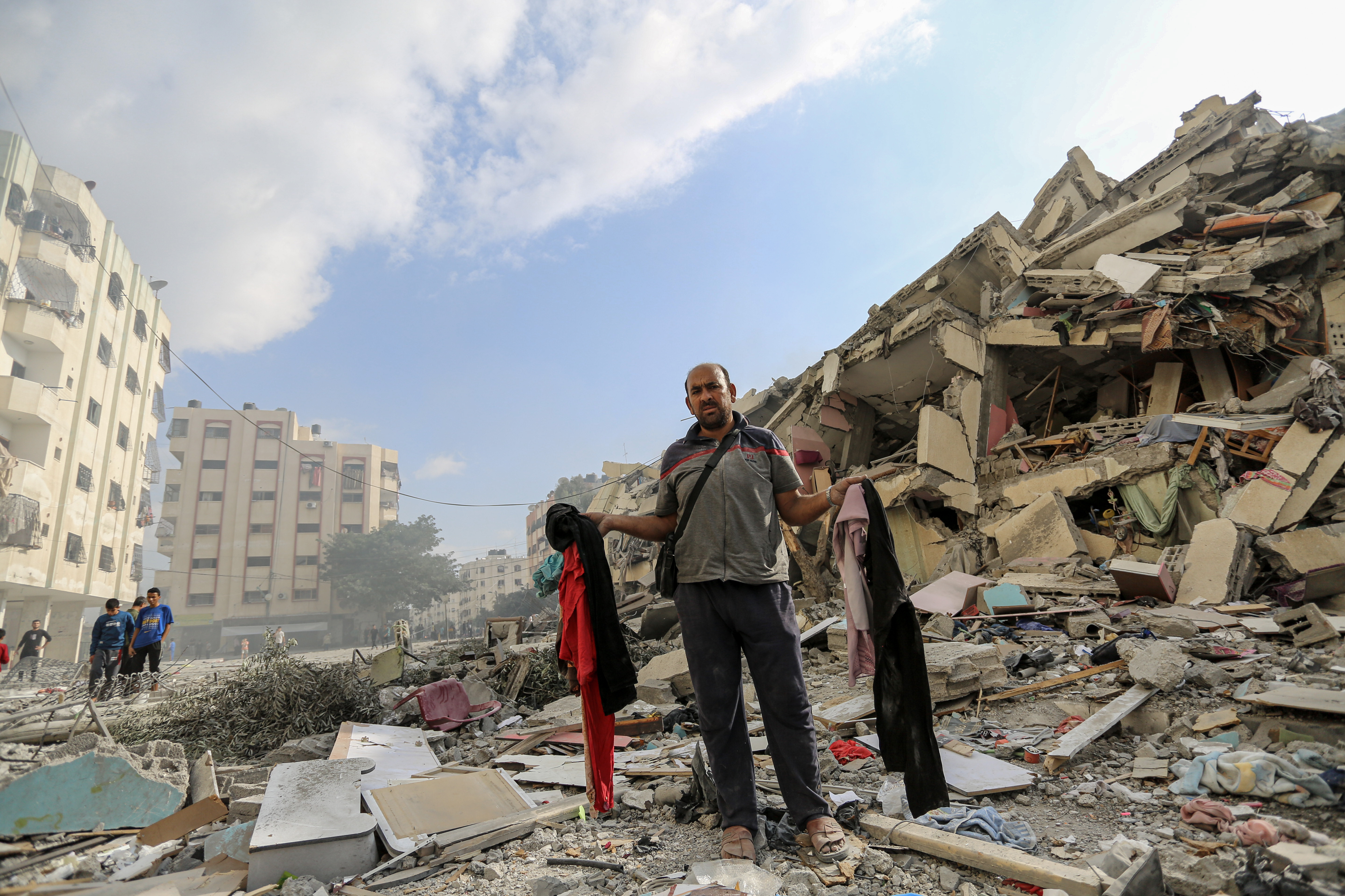 Saqallah family home reduced to rubble