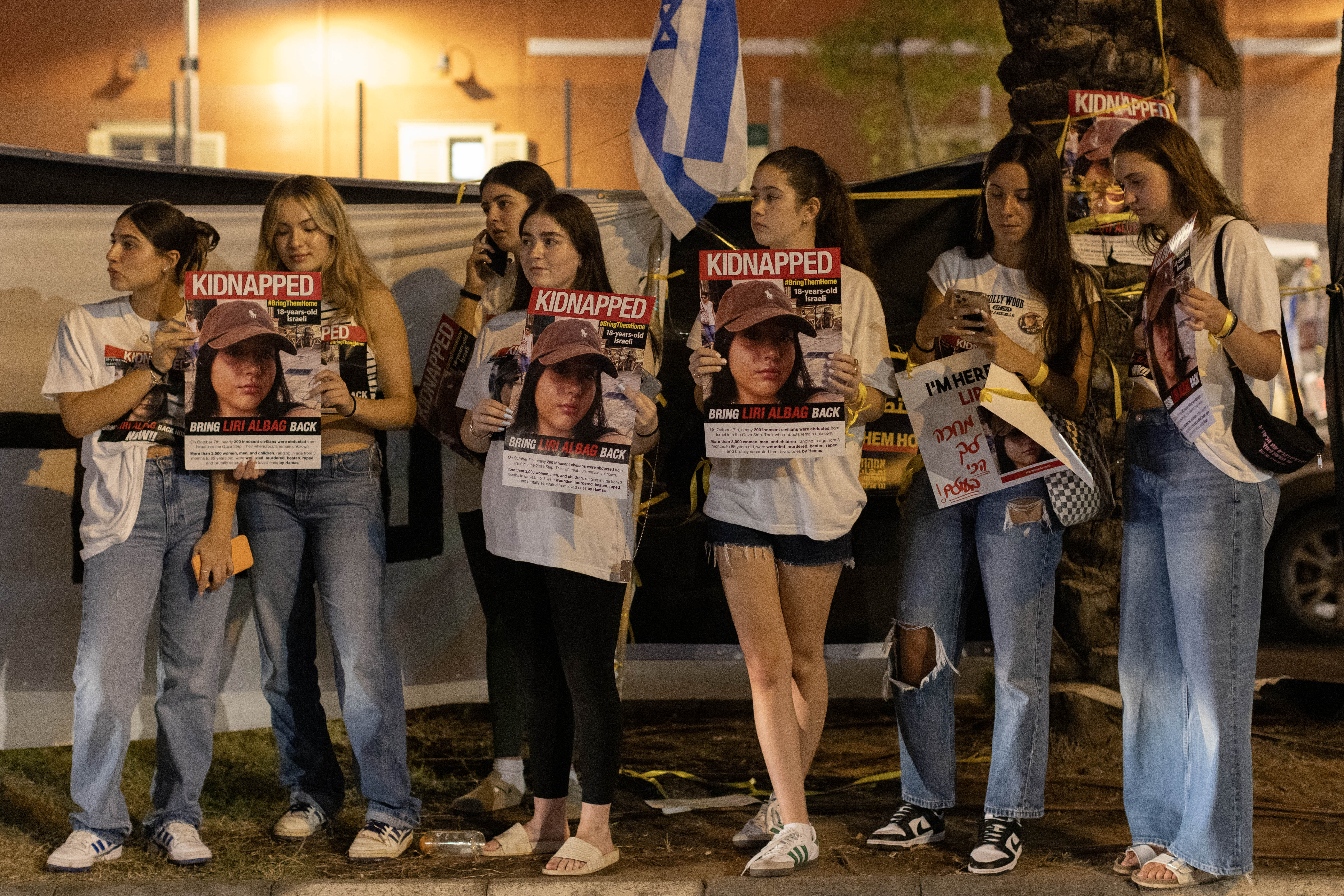Israelis protesting at the headquarters of the Israeli Defence Ministry in Tel Aviv