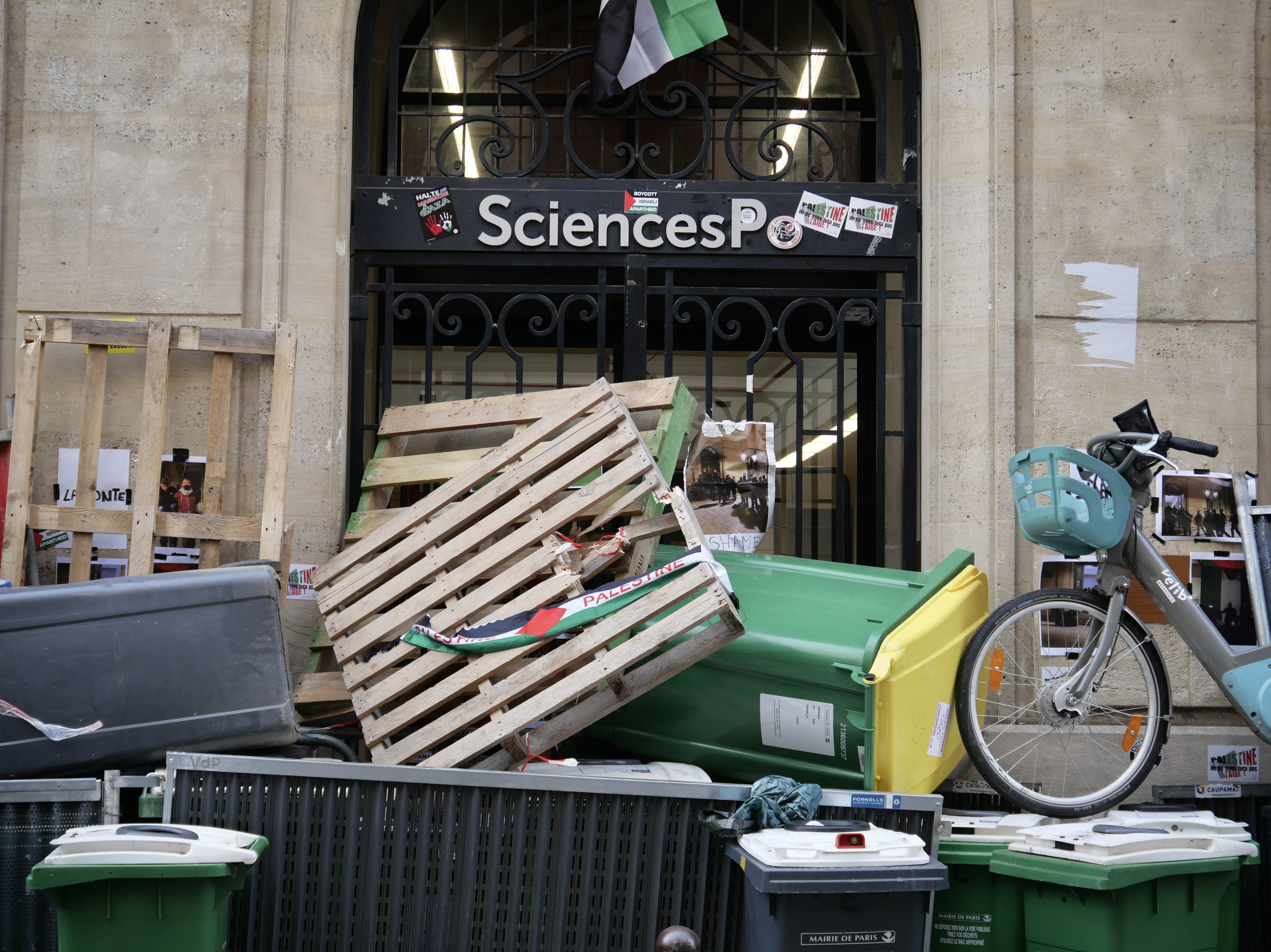 picturealjazeera-CarlottaPoirier-1714385645