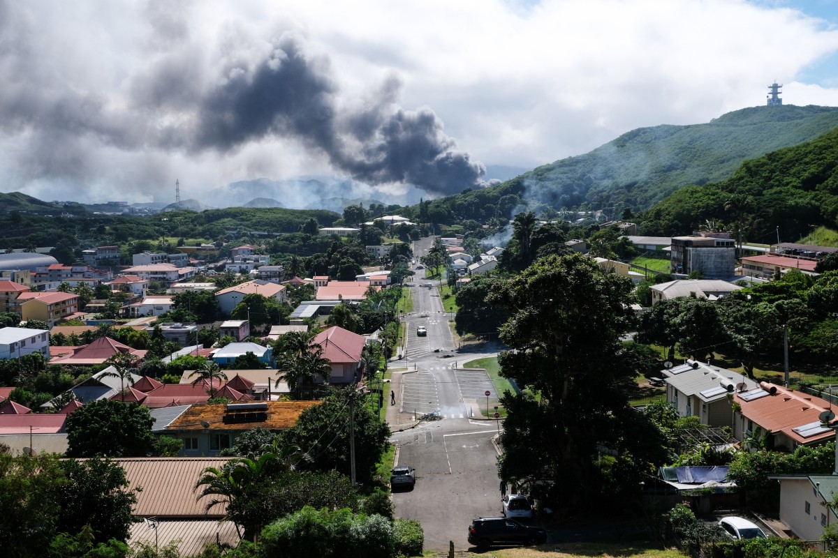 Unrest wracks French-ruled Pacific island of New Caledonia