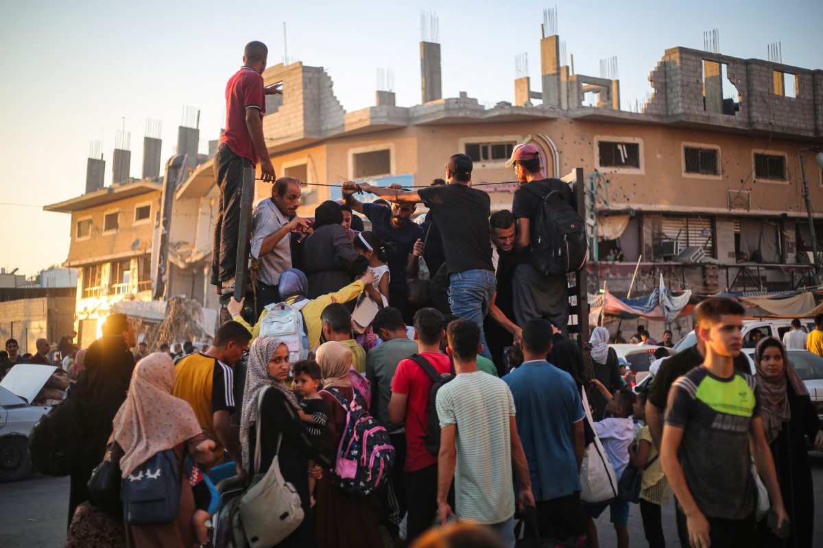 Palestinians displaced again as Israel forces advance in south Gaza