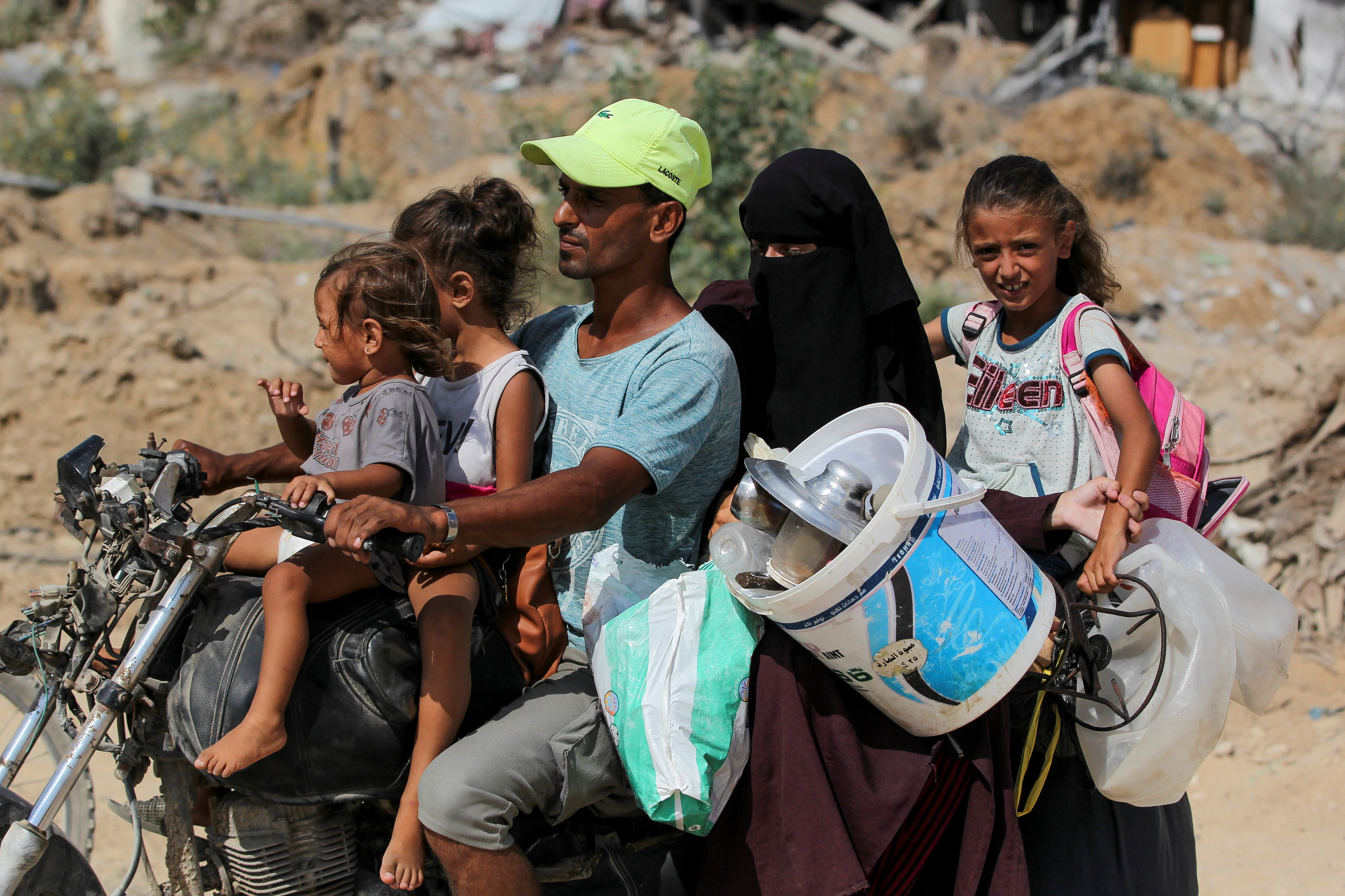 Aftermath of ground operation in Khan Younis