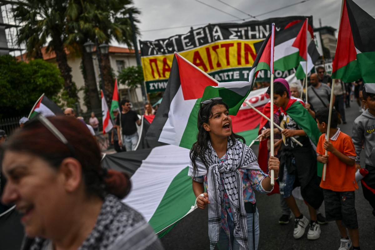 Thousands march worldwide for Gaza and Lebanon