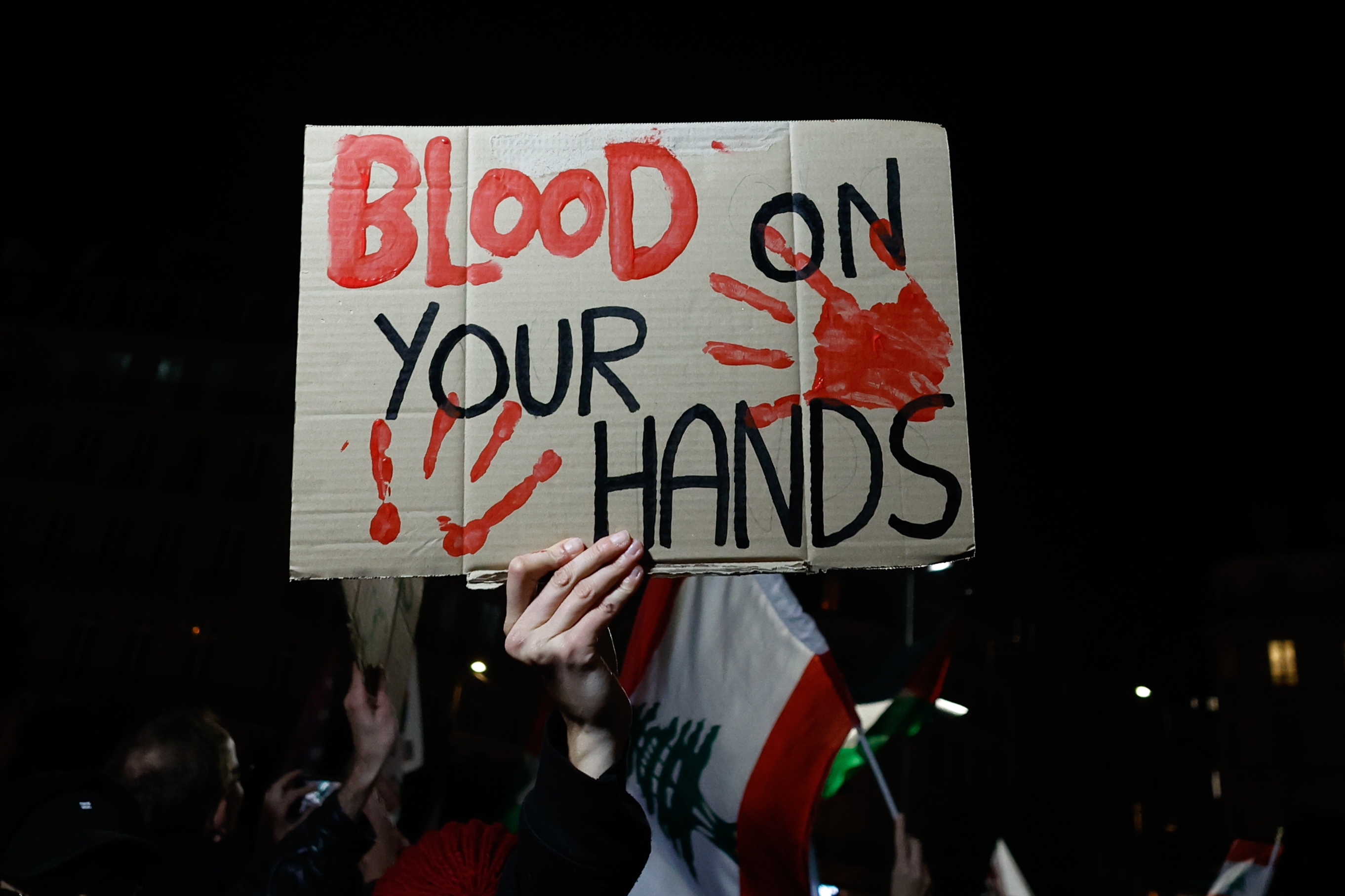 Protests in Paris over pro-Israel gala organised by far-right figures