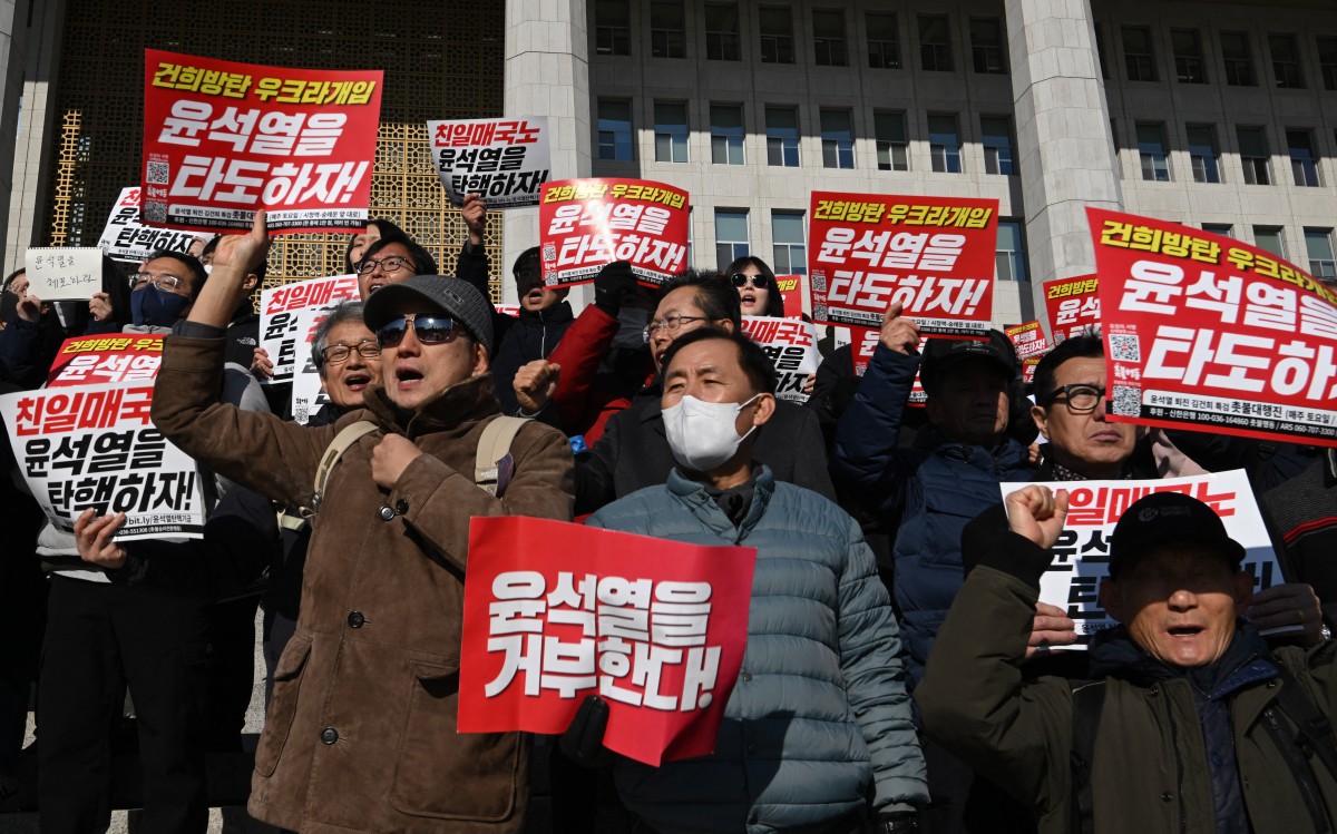 Protests for South Korean president to step down over martial law bid