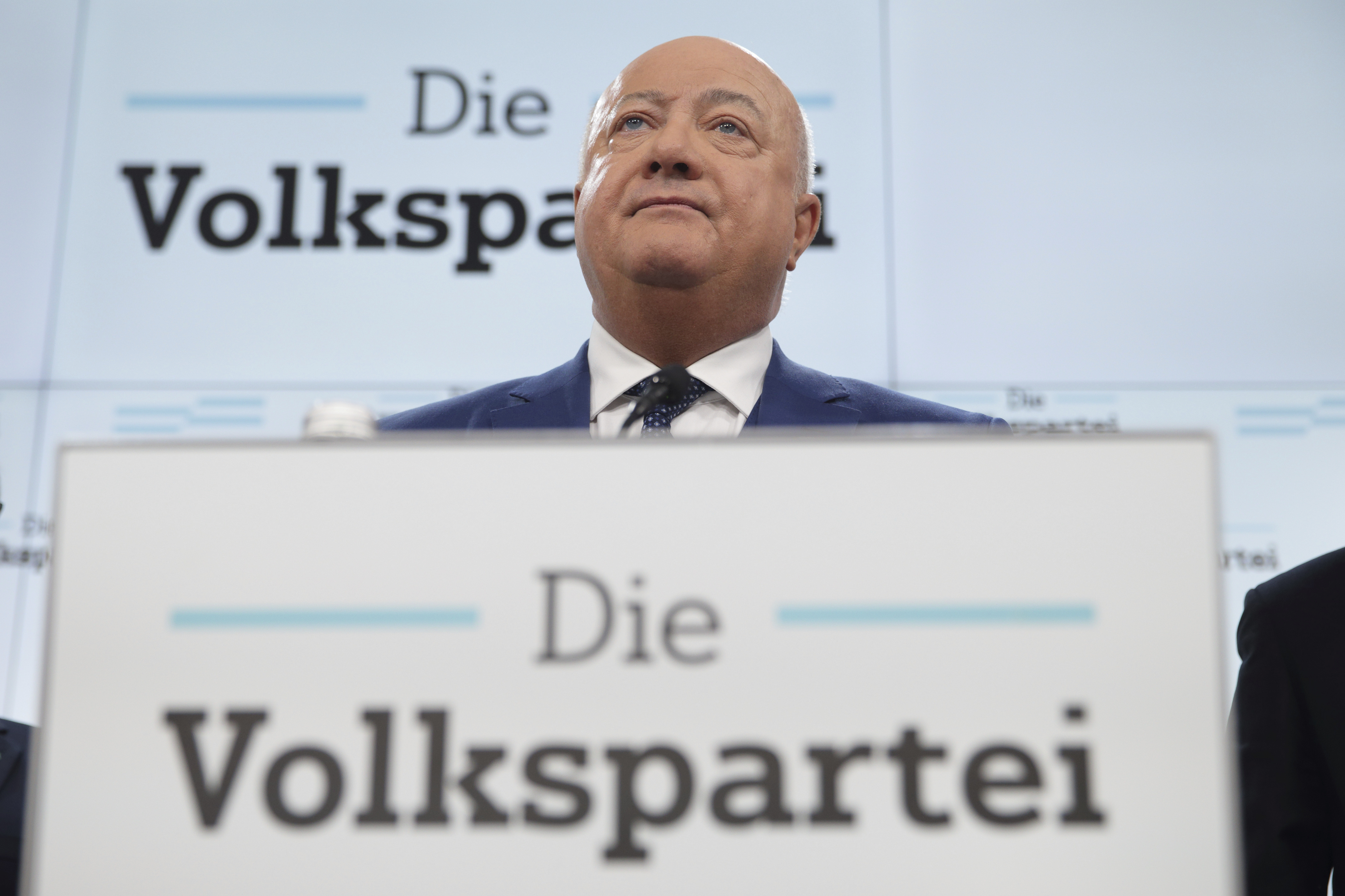 Christian Stocker, Austrian Peoples' Party secretary general and the party's interim leader after the expected resignation of Chancellor Karl Nehammer, attends a news conference, in Vienna, Austria, Sunday, Jan. 05, 2025. (AP Photo/Heinz-Peter Bader)