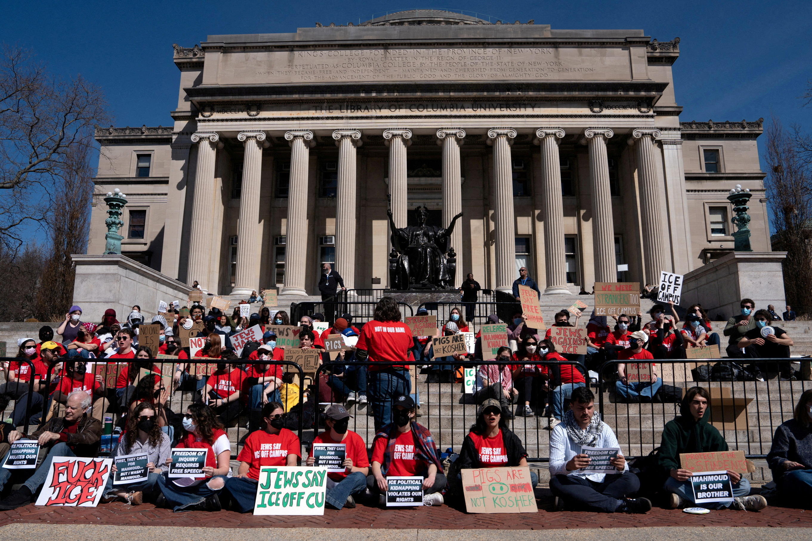 FILE PHOTO: Students stage a walk-out protest at Columbia University’s Low Library steps to condemn the presence of U.S. Immigration Customs Enforcement (ICE) agents on campus and call for the release of Mahmoud Khalil in New York City, U.S., March 11, 2025. REUTERS/Dana Edwards/File Photo