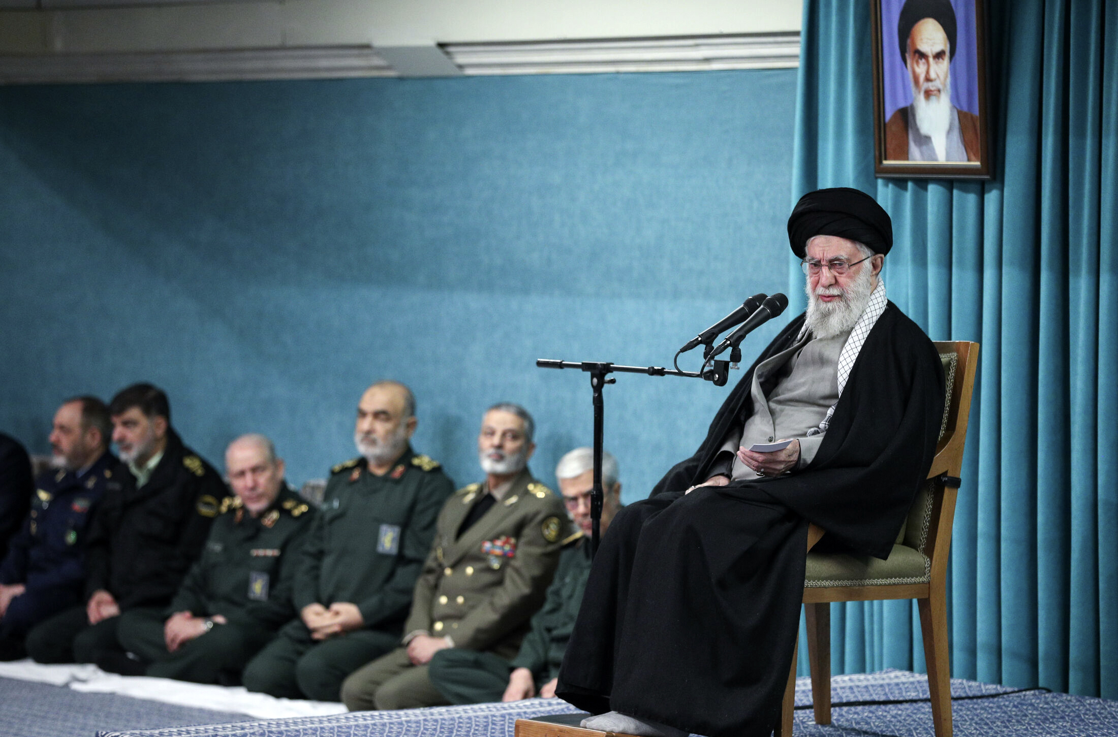 Khamenei and military leaders