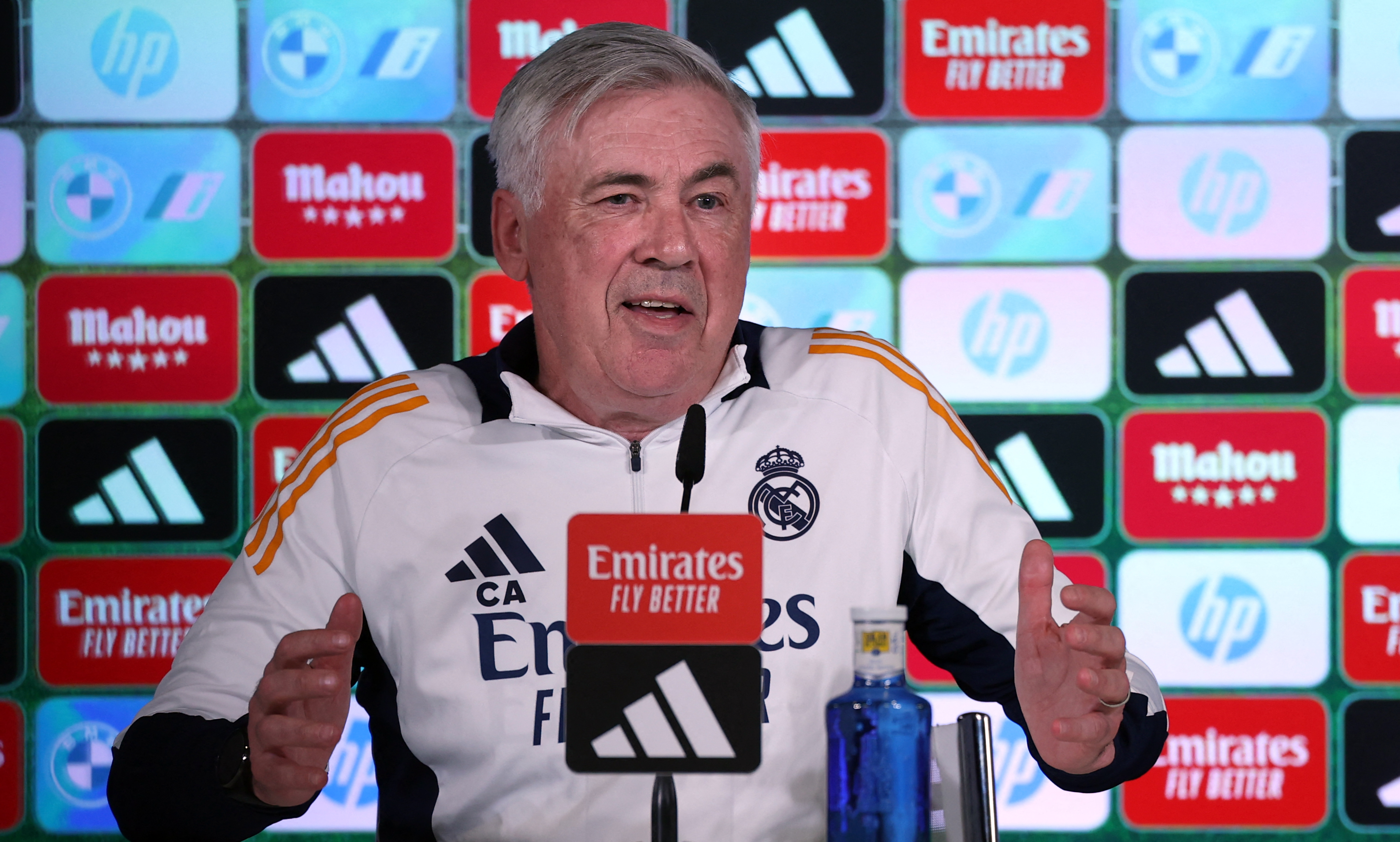 Carlo Ancelotti reacts.